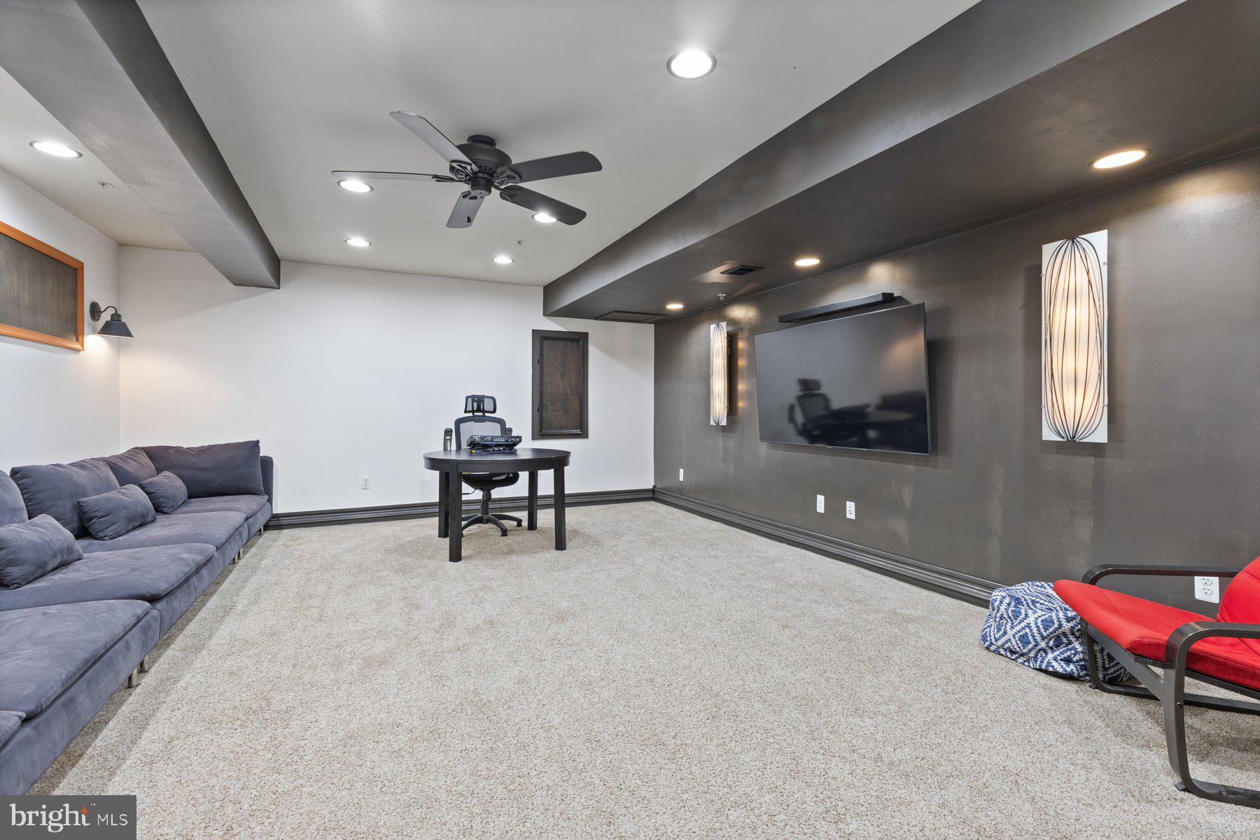 MANNING OVERLOOK - Residential