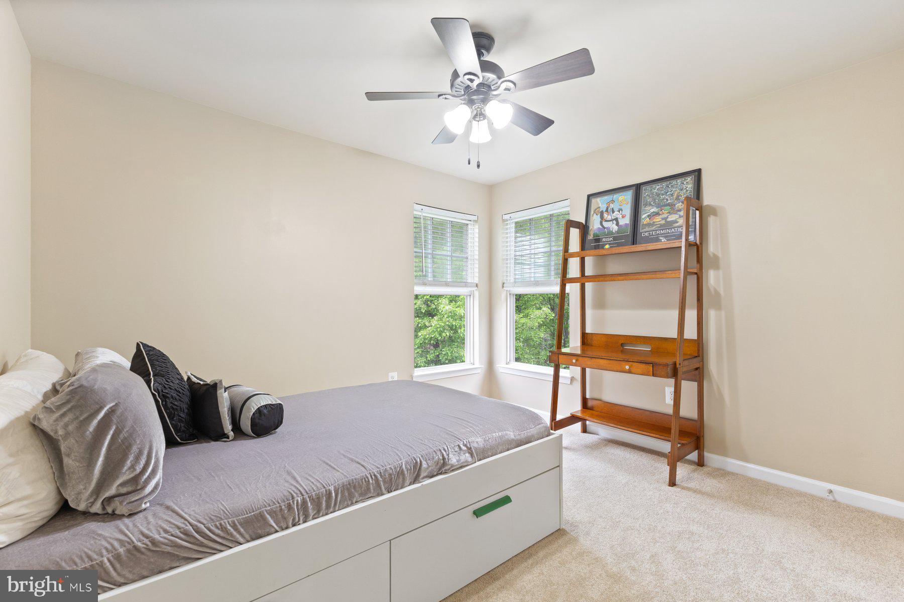 MANNING OVERLOOK - Residential