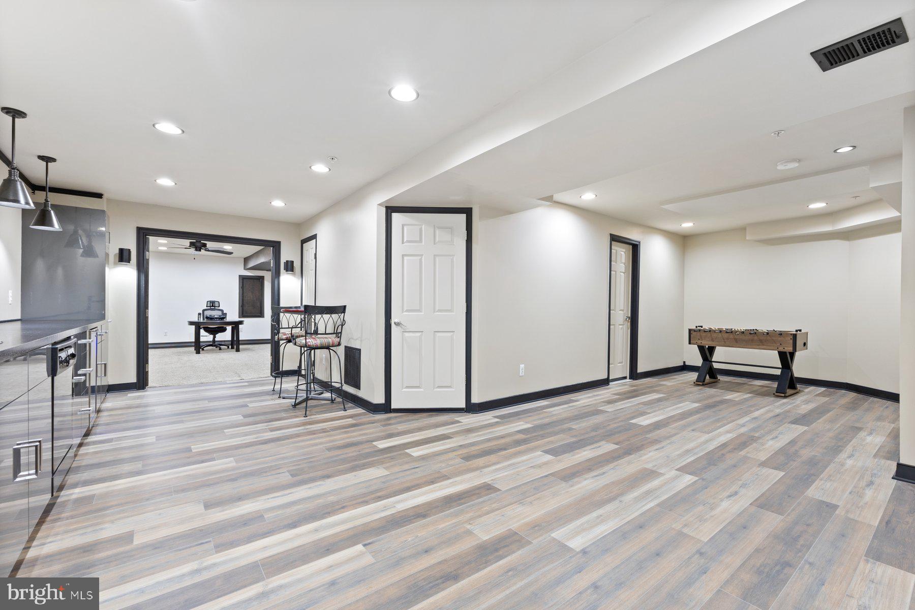 MANNING OVERLOOK - Residential