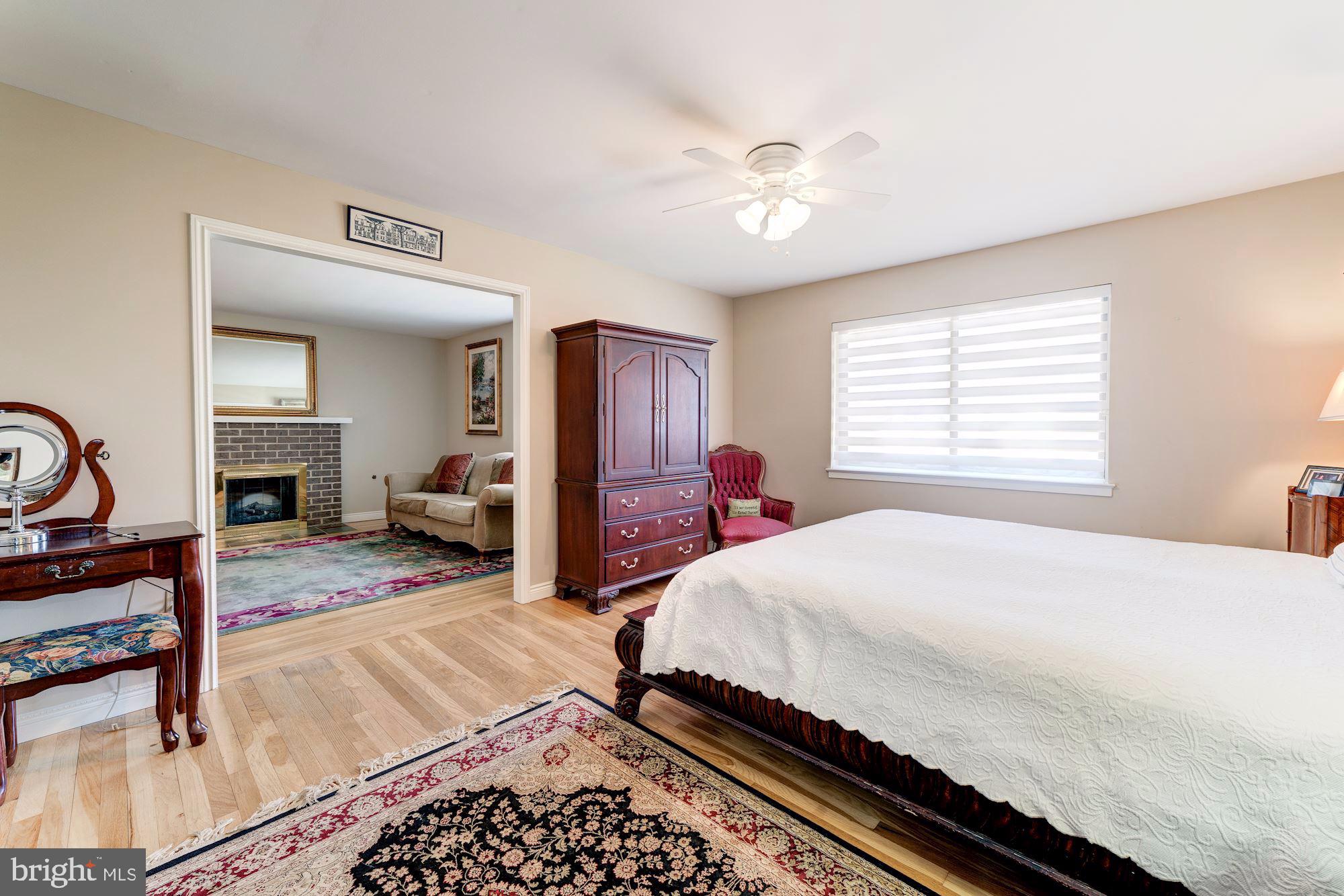 LAKE ANNE OF RESTON - Residential