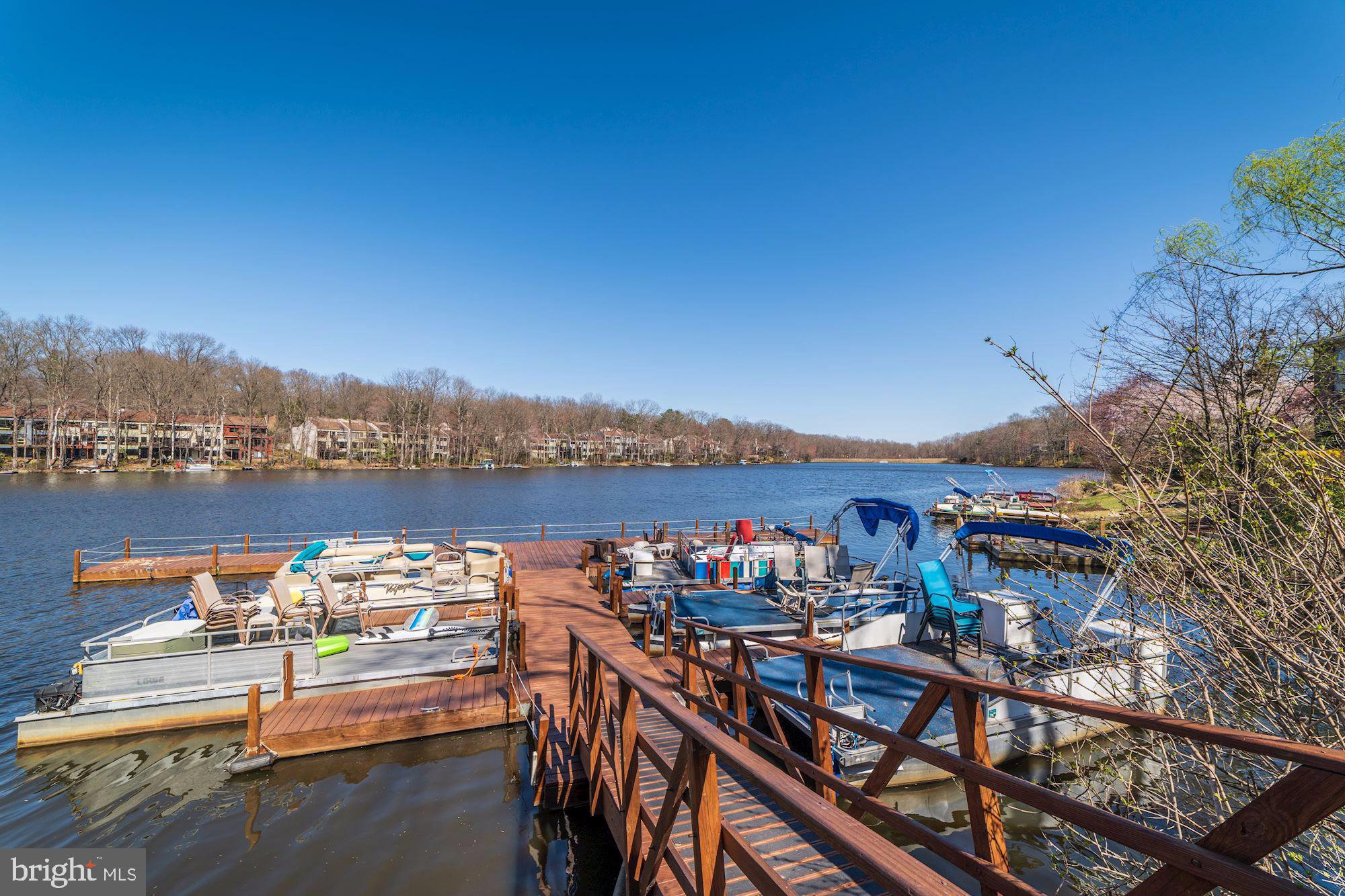 LAKE ANNE OF RESTON - Residential