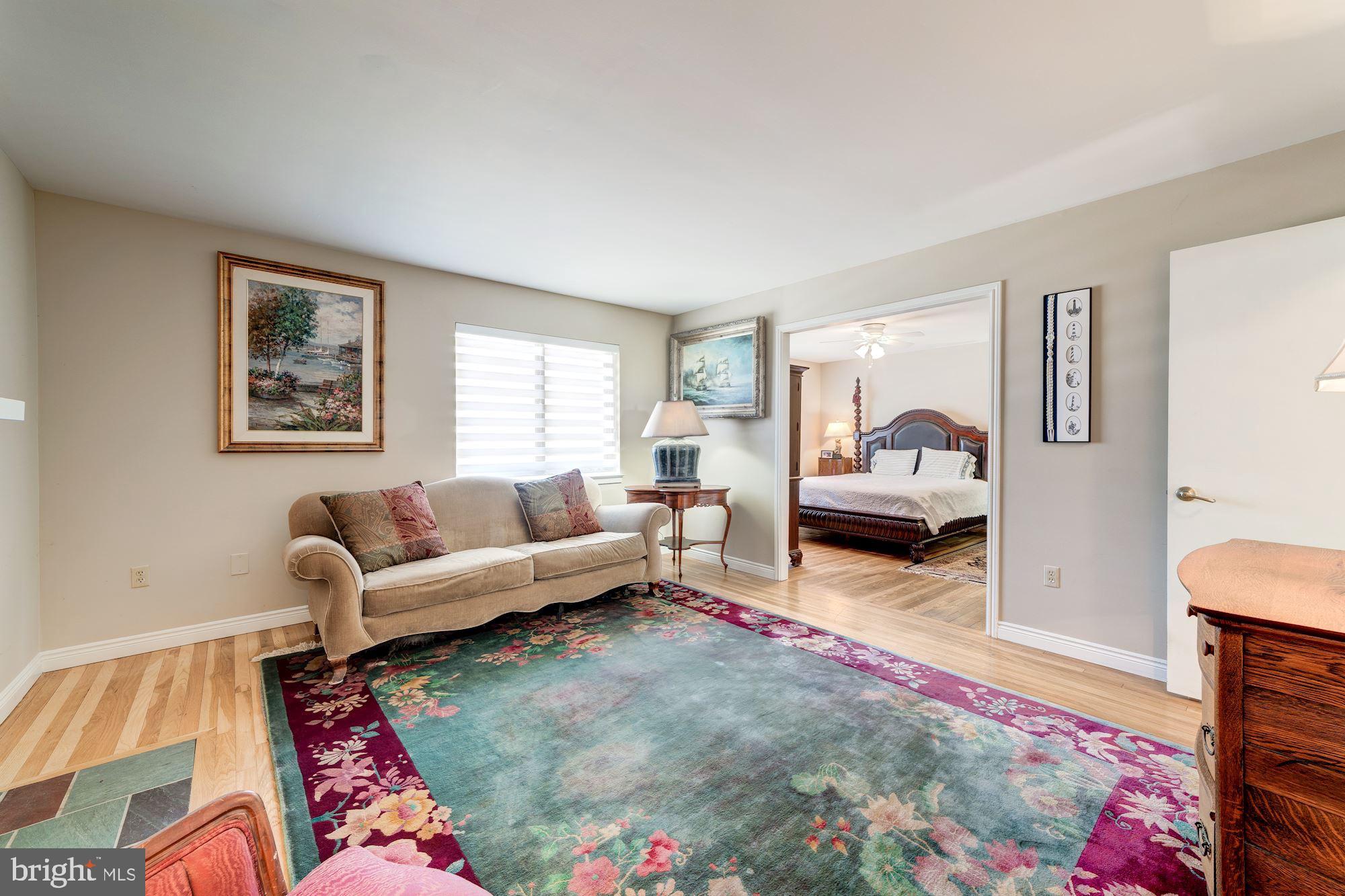 LAKE ANNE OF RESTON - Residential