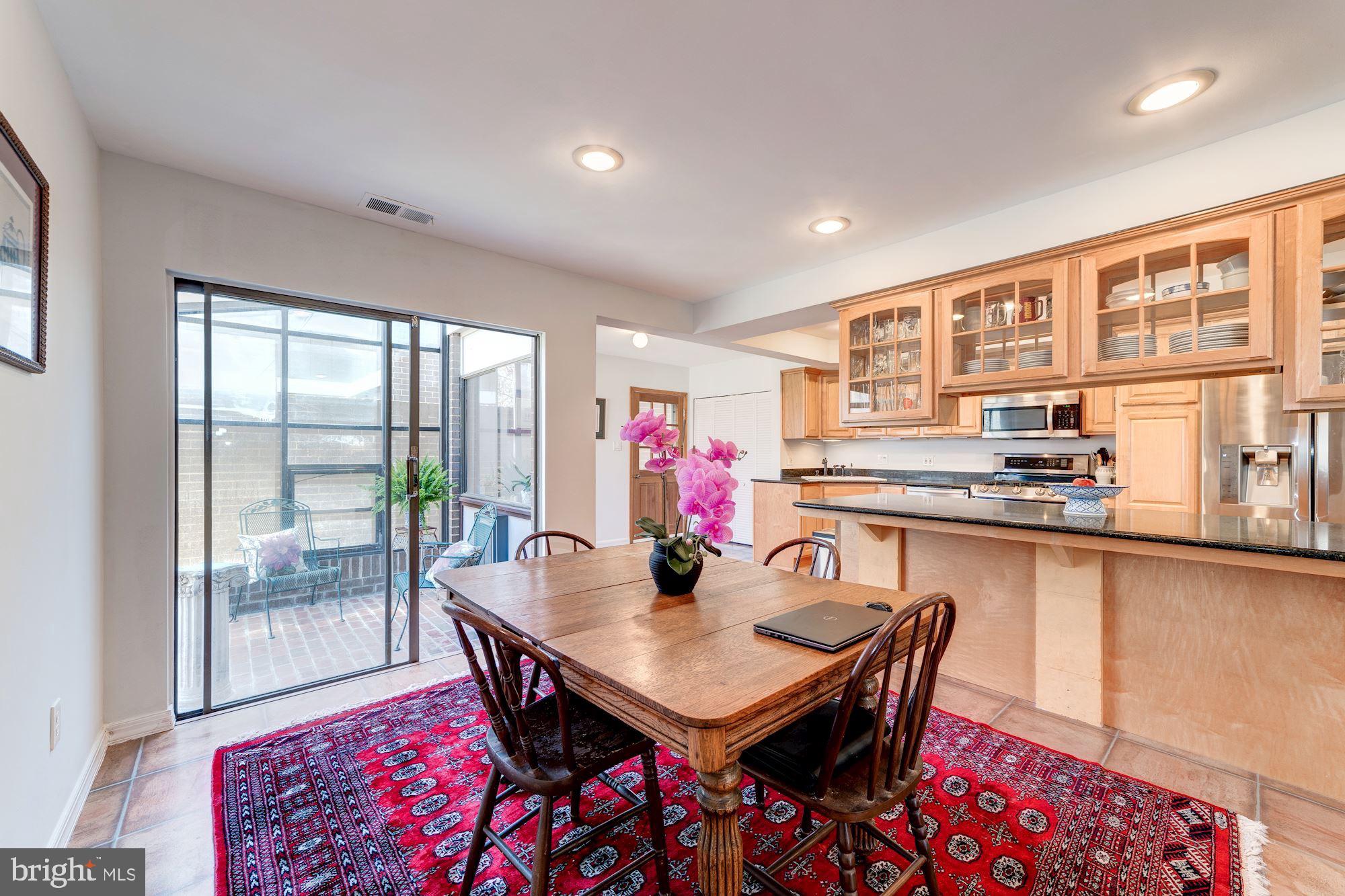 LAKE ANNE OF RESTON - Residential