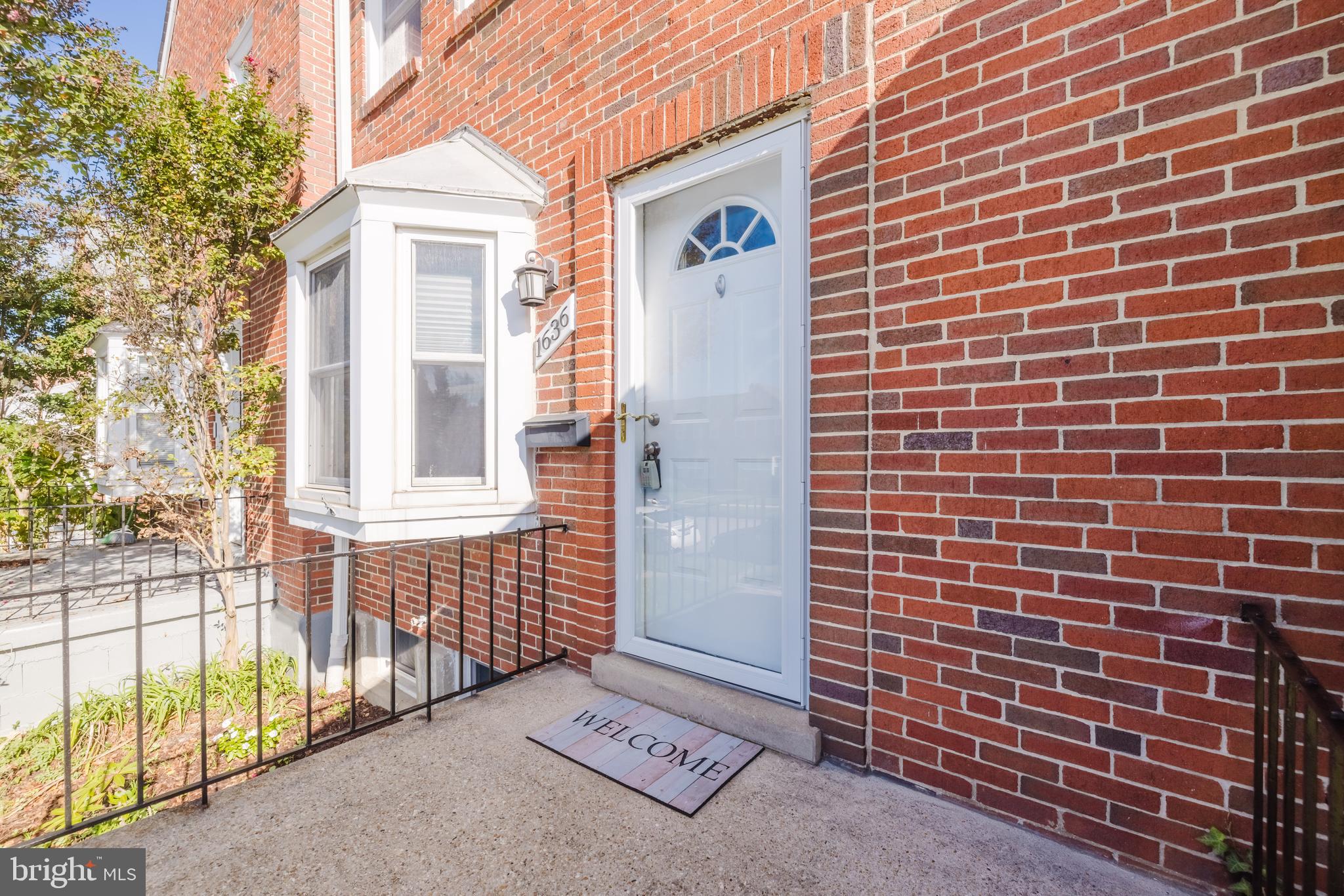 KNETTISHALL - Residential Lease