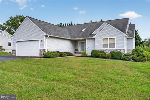 Photo for 3 COBBLEFIELD DRIVE