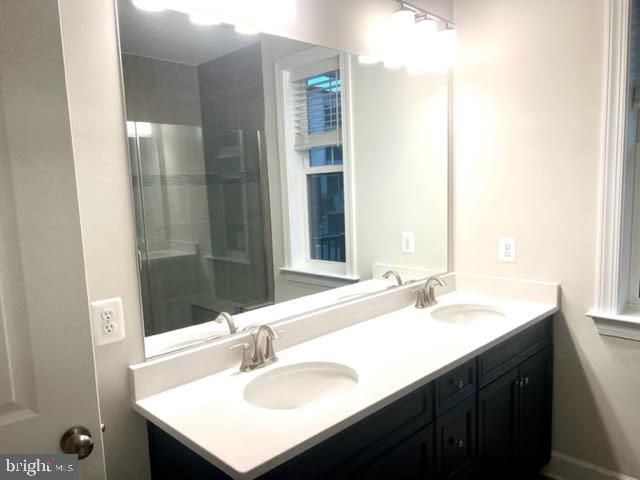 METRO WALK AT MOOREFIELD STATION - Residential Lease