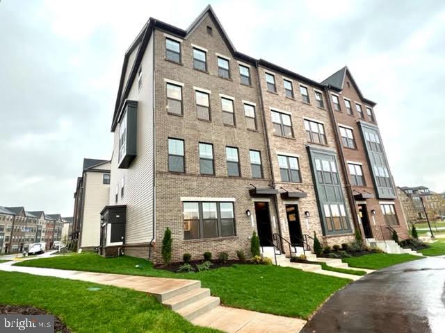 METRO WALK AT MOOREFIELD STATION - Residential Lease