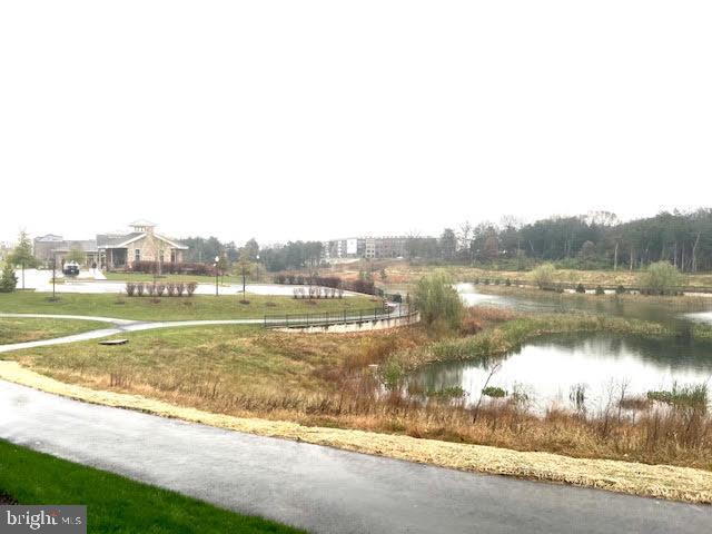 METRO WALK AT MOOREFIELD STATION - Residential Lease