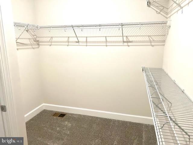 METRO WALK AT MOOREFIELD STATION - Residential Lease