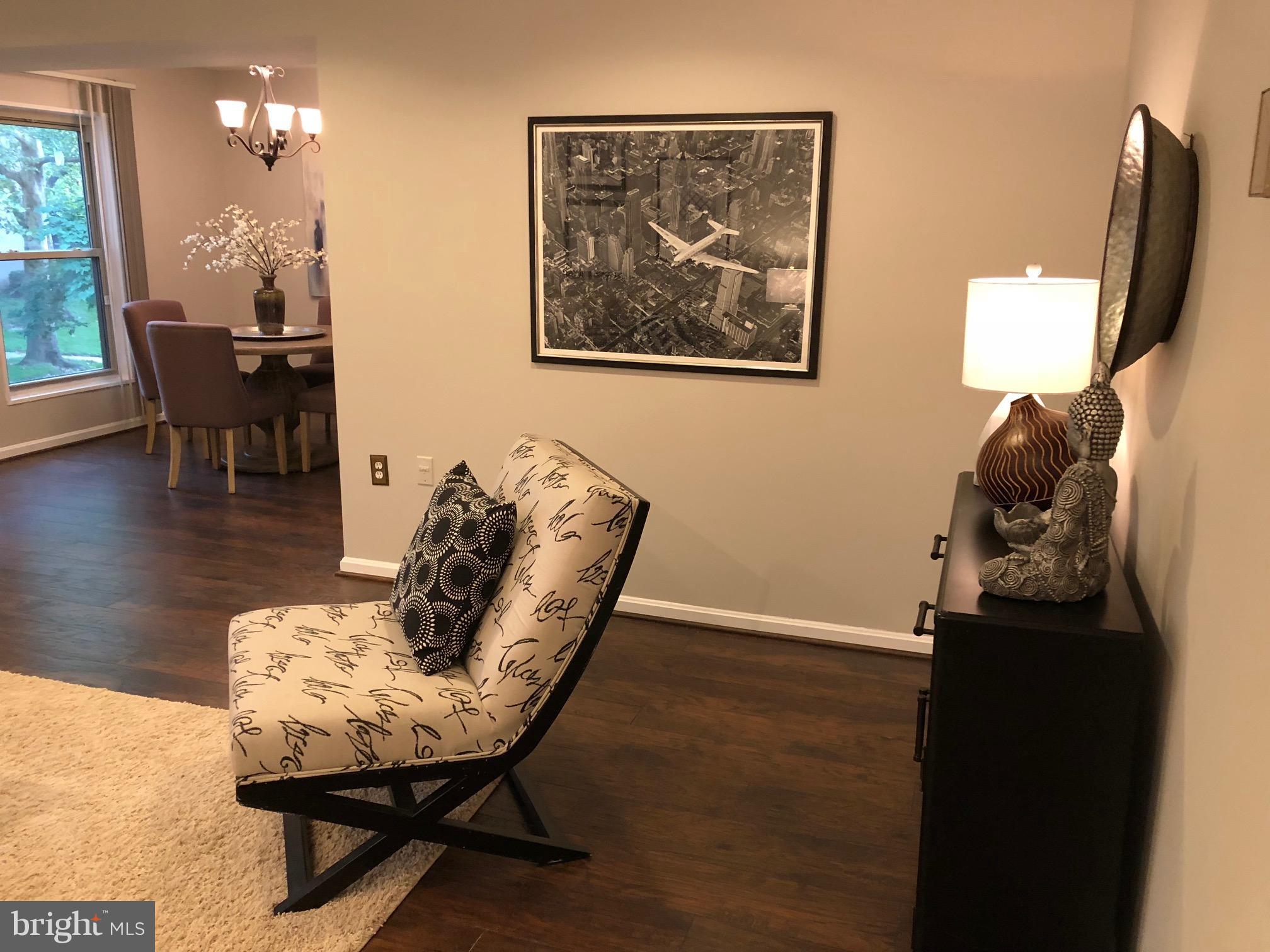 CANTERBURY SQUARE - Residential