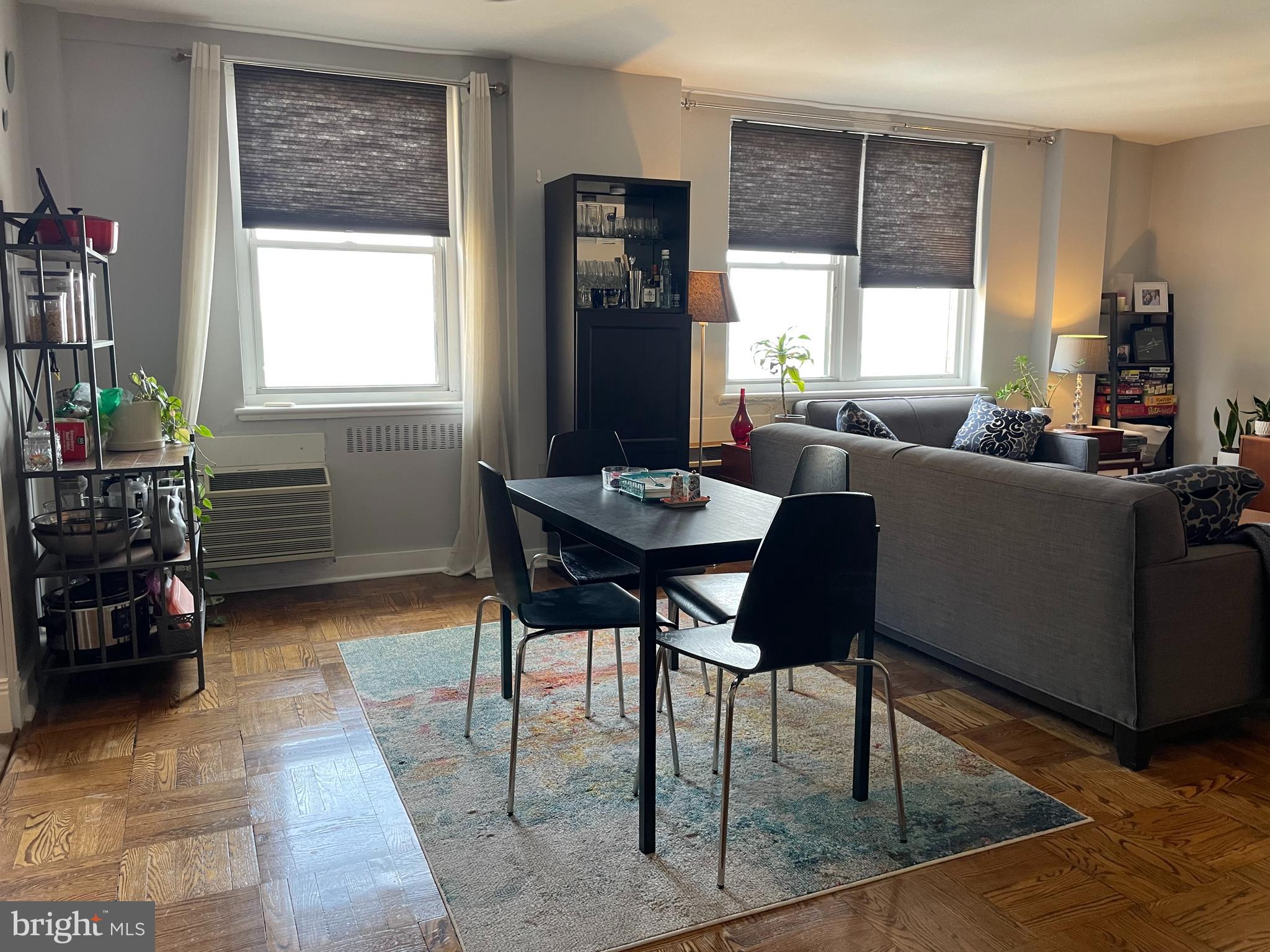 ART MUSEUM AREA - Residential Lease