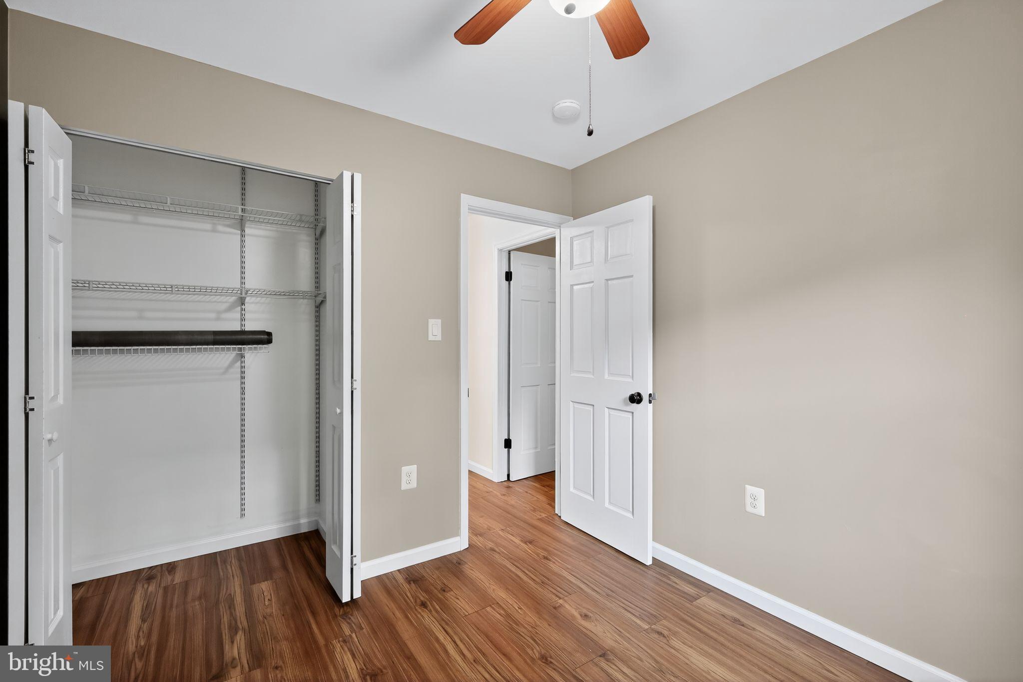 REGENT SQUARE - Residential Lease