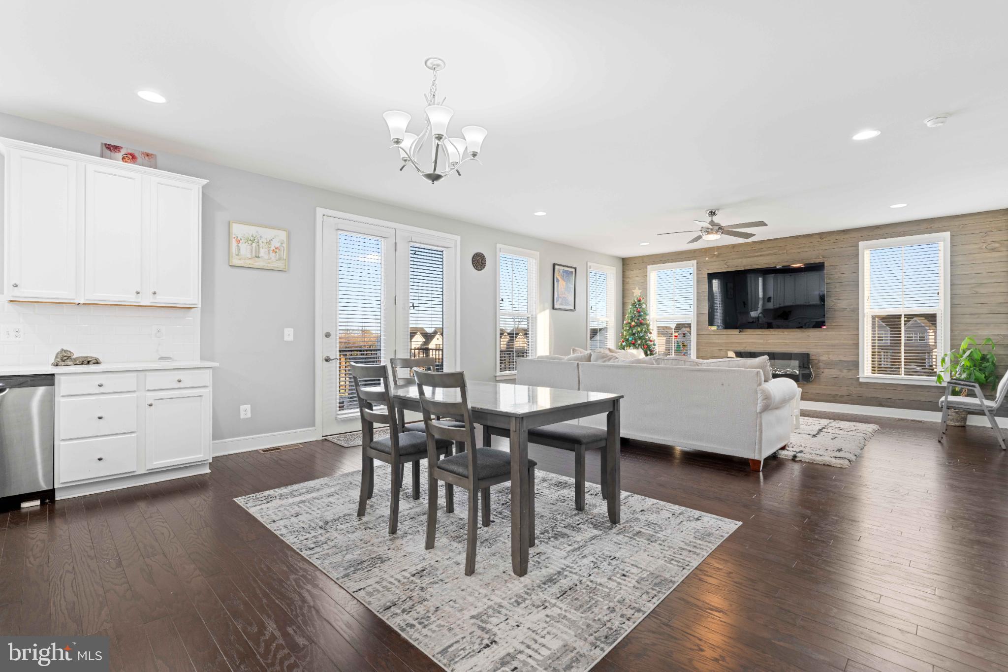 PROSPERITY PLAINS - Residential