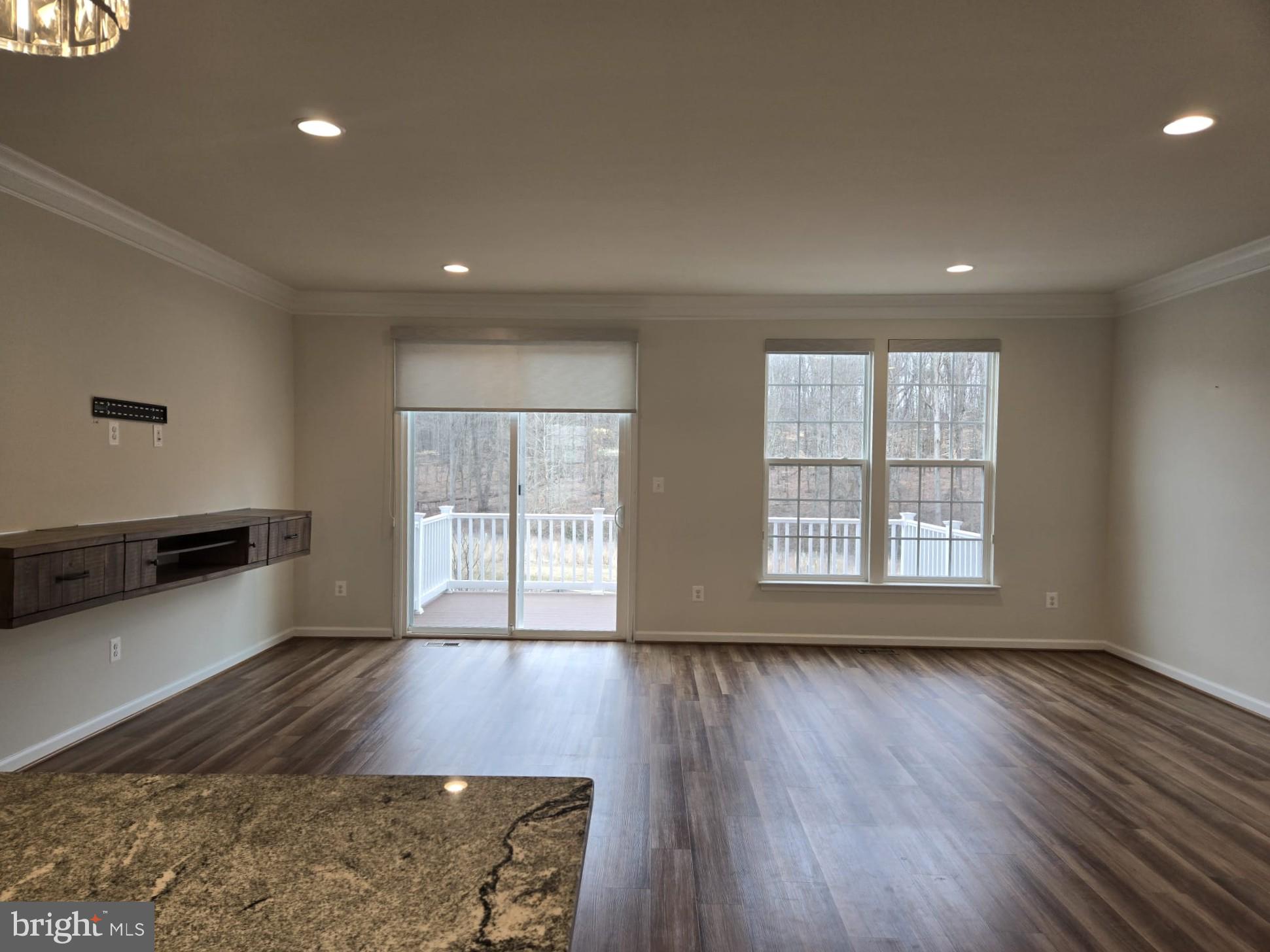 WALKER STATION - Residential Lease