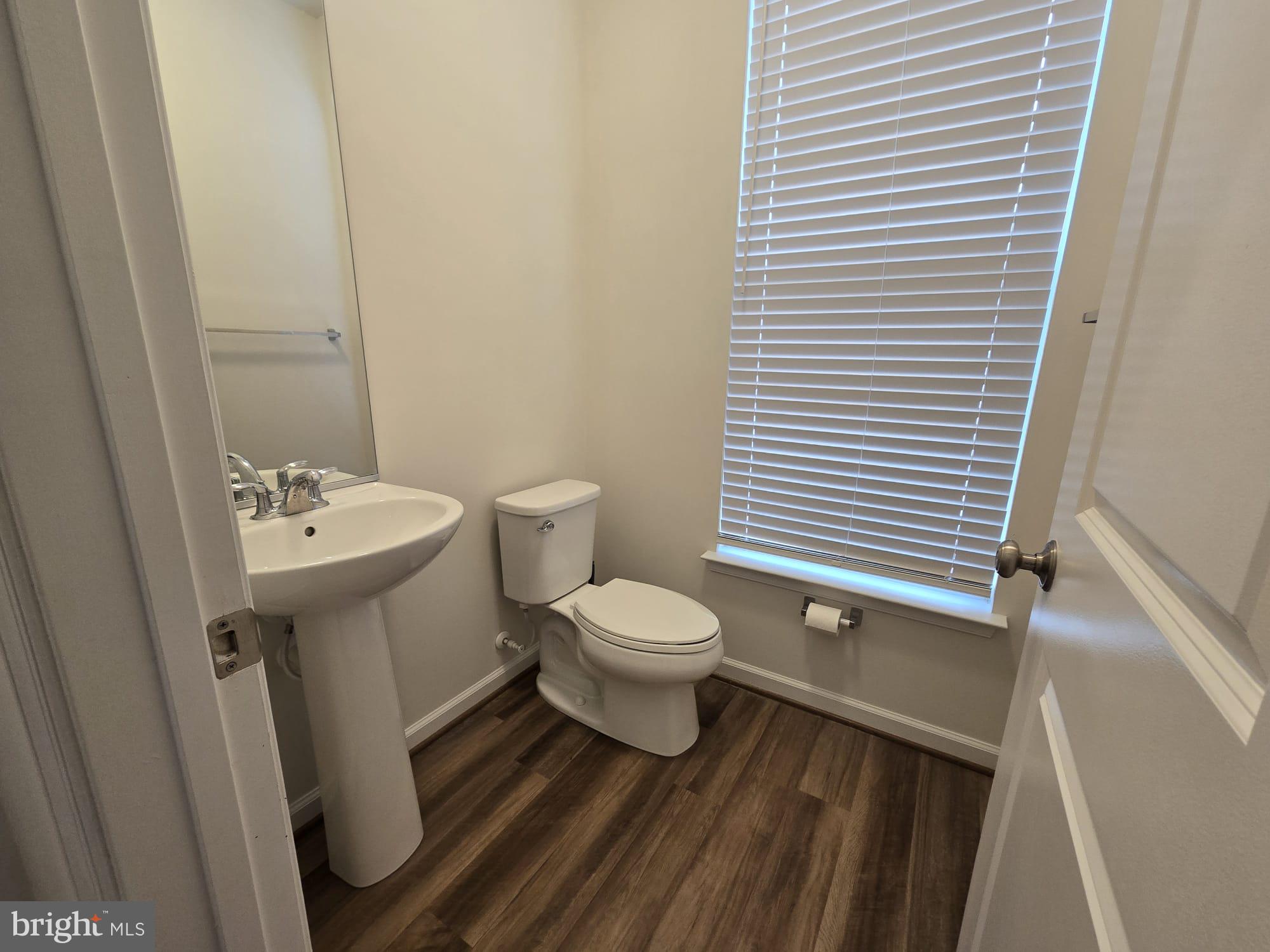 WALKER STATION - Residential Lease