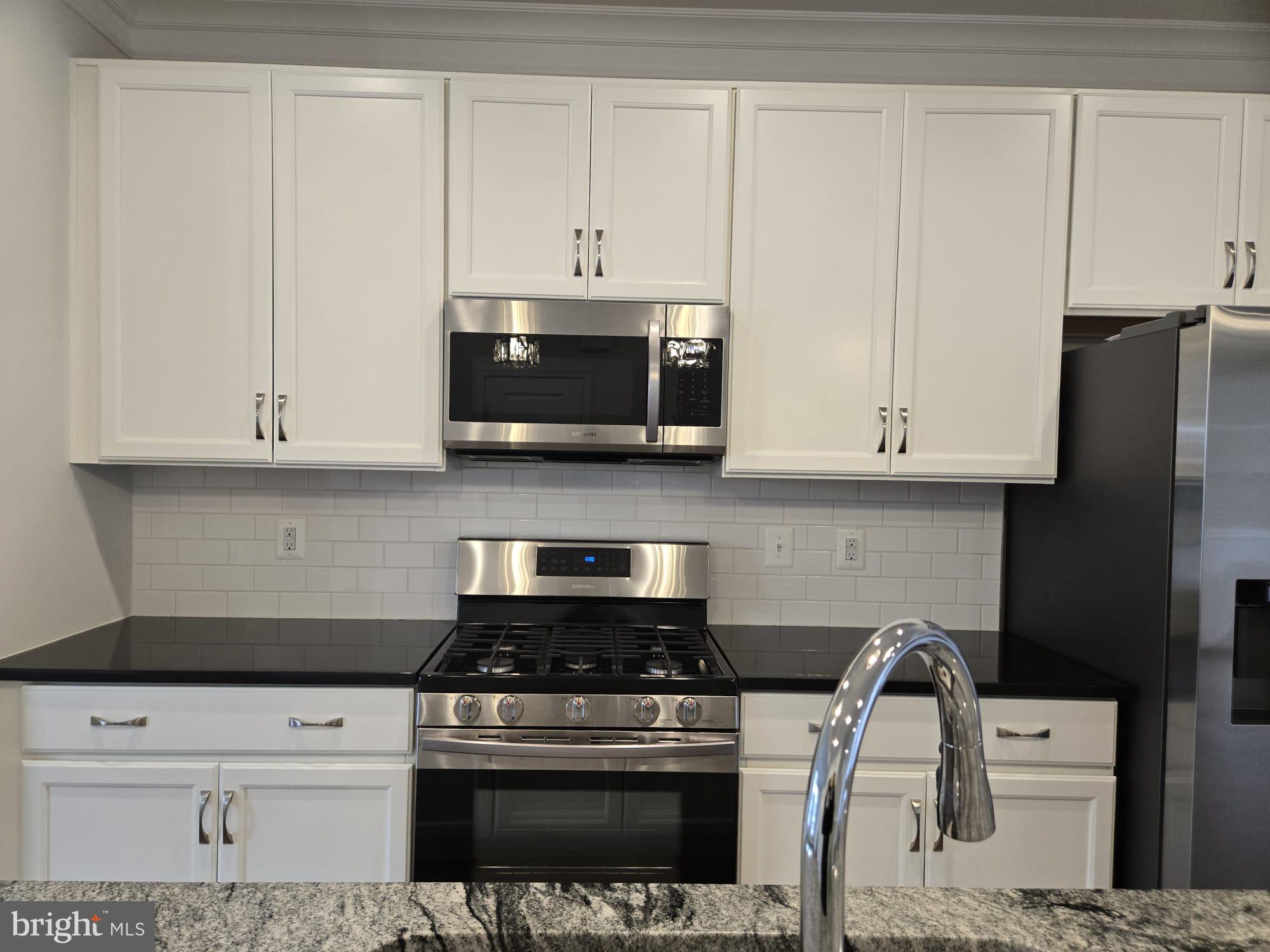 WALKER STATION - Residential Lease