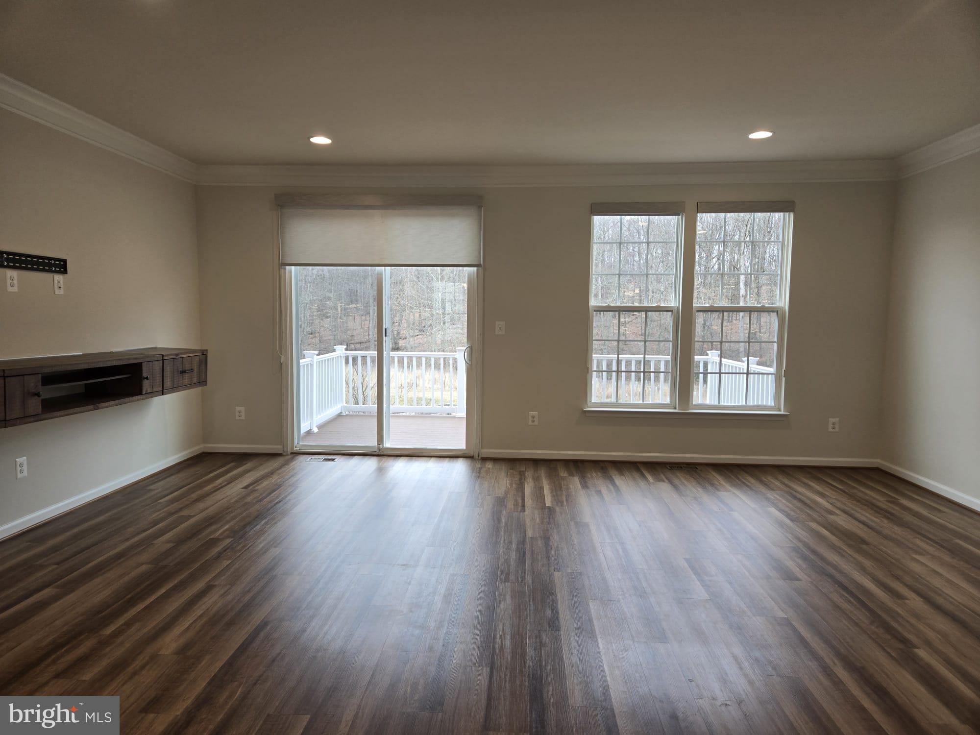 WALKER STATION - Residential Lease