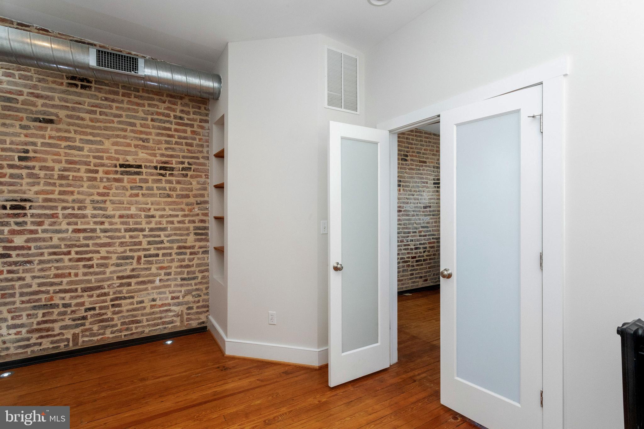 FEDERAL HILL HISTORIC DISTRICT - Residential Lease