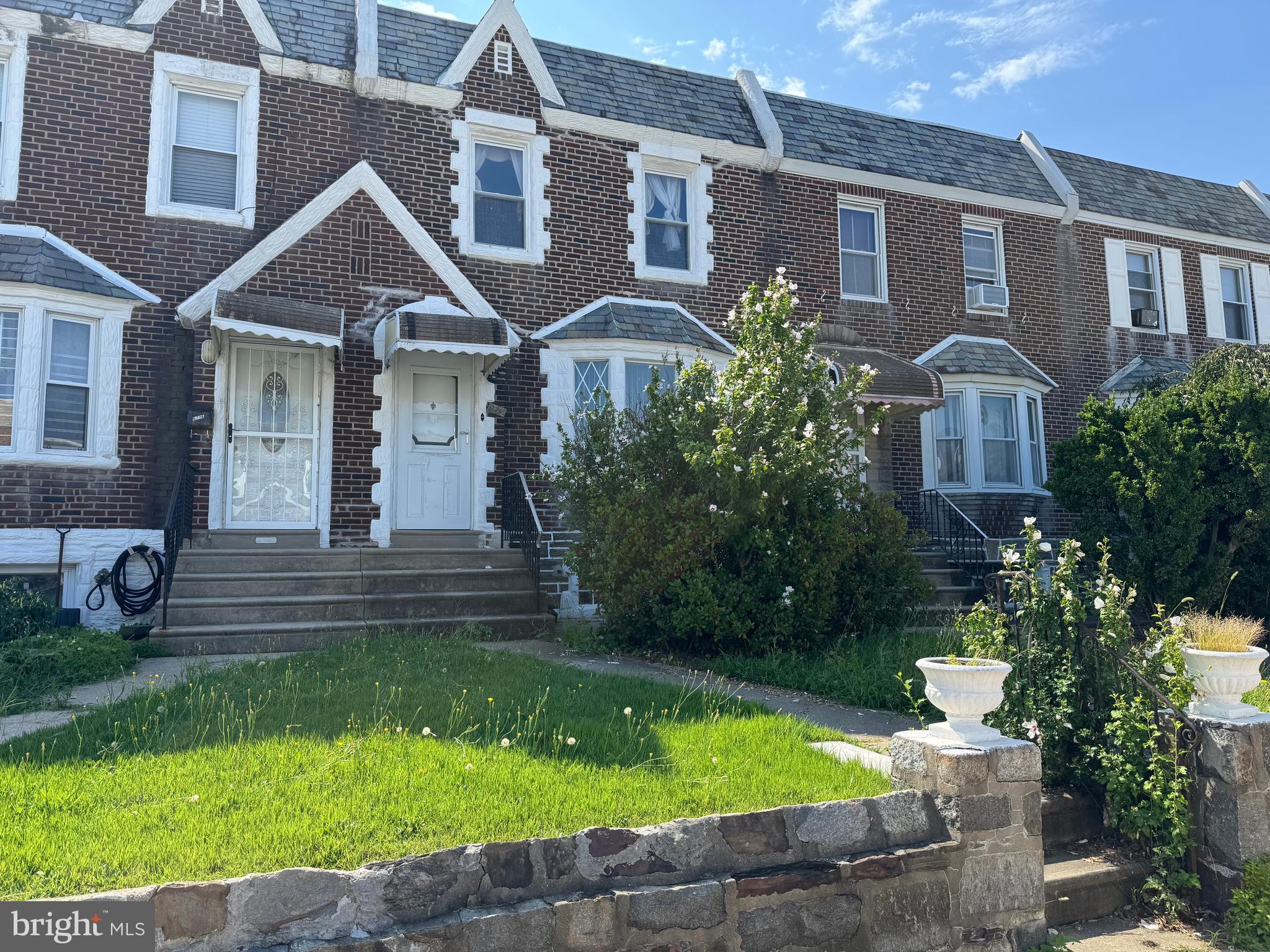 Large/Wide street offers large living room, Dining room, open kitchen. second floor has 3 bedrooms and full bathroom. Finished basement with full bathroom and exit to driveway and large yard. Looking for good tenant must have good income and good credit. 1st , last and security deposit required.