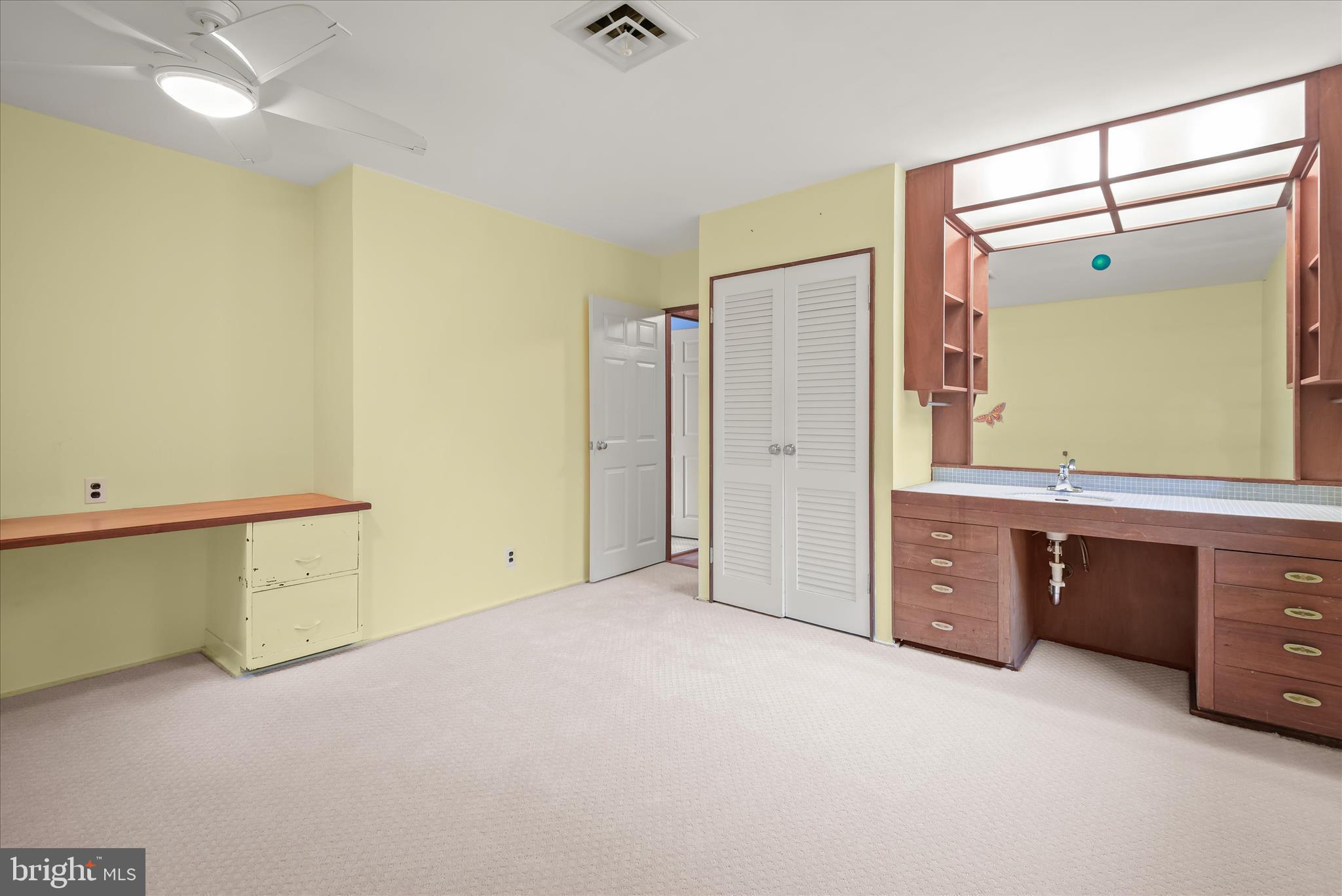 GREENACRES - Residential