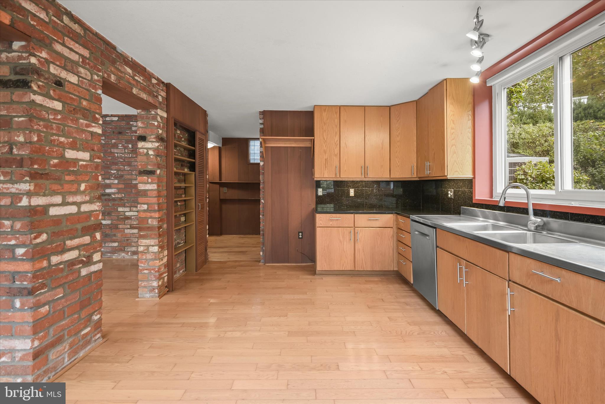 GREENACRES - Residential