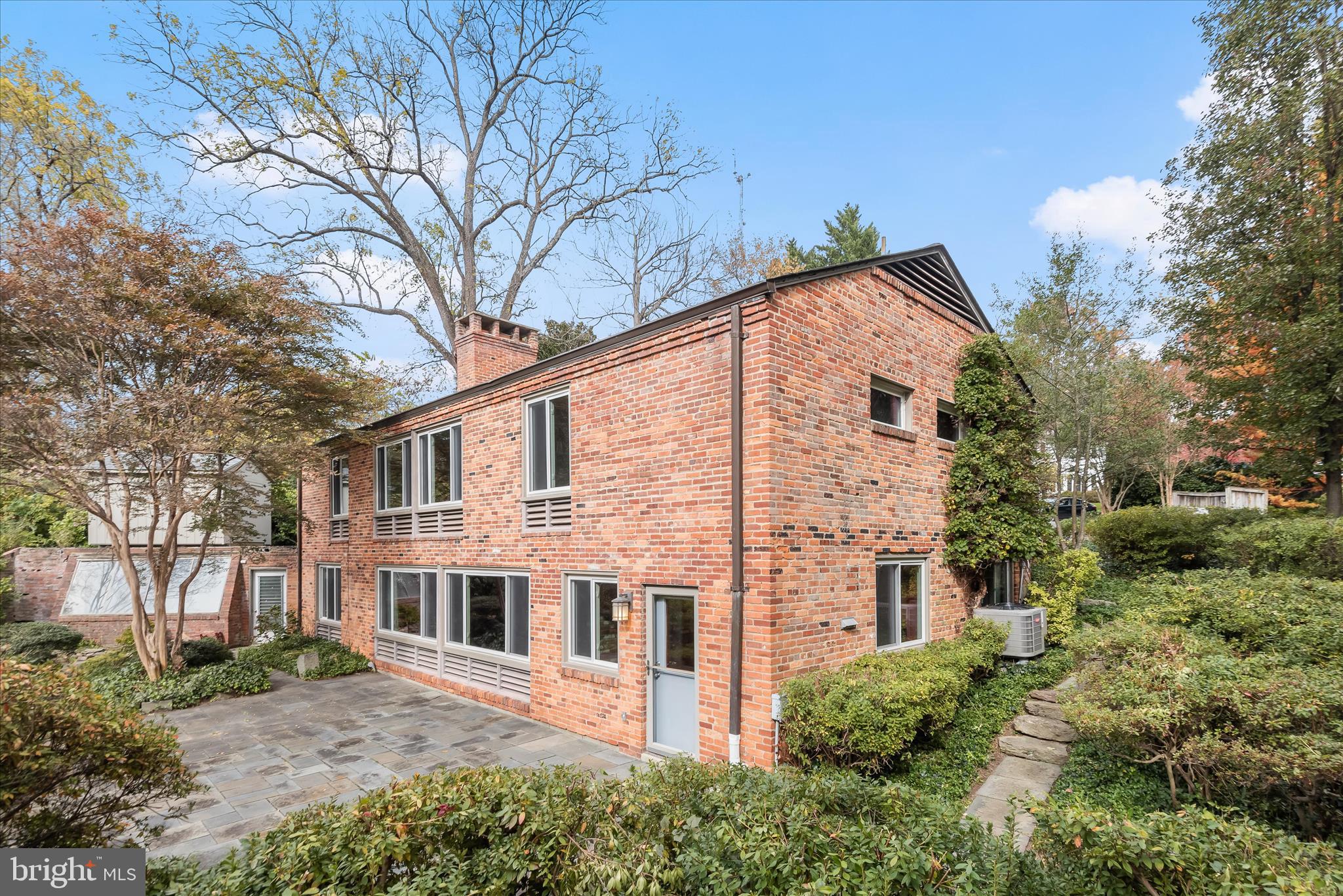 GREENACRES - Residential