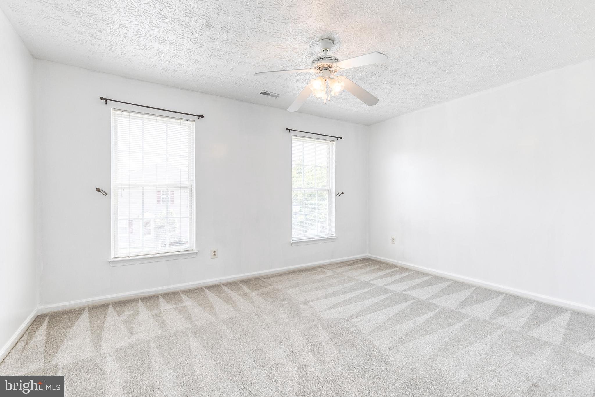 SEVEN OAKS - Residential Lease