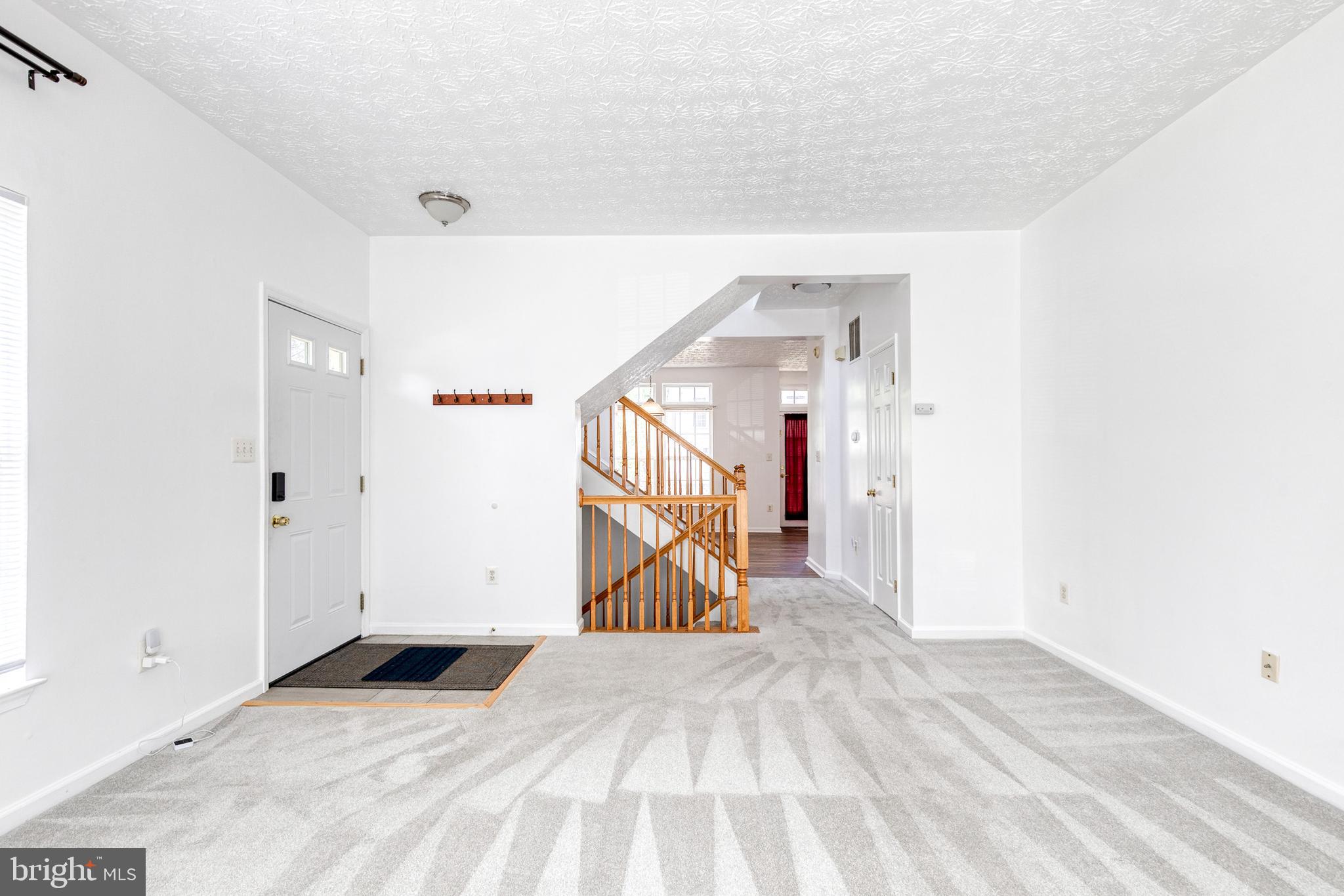 SEVEN OAKS - Residential Lease