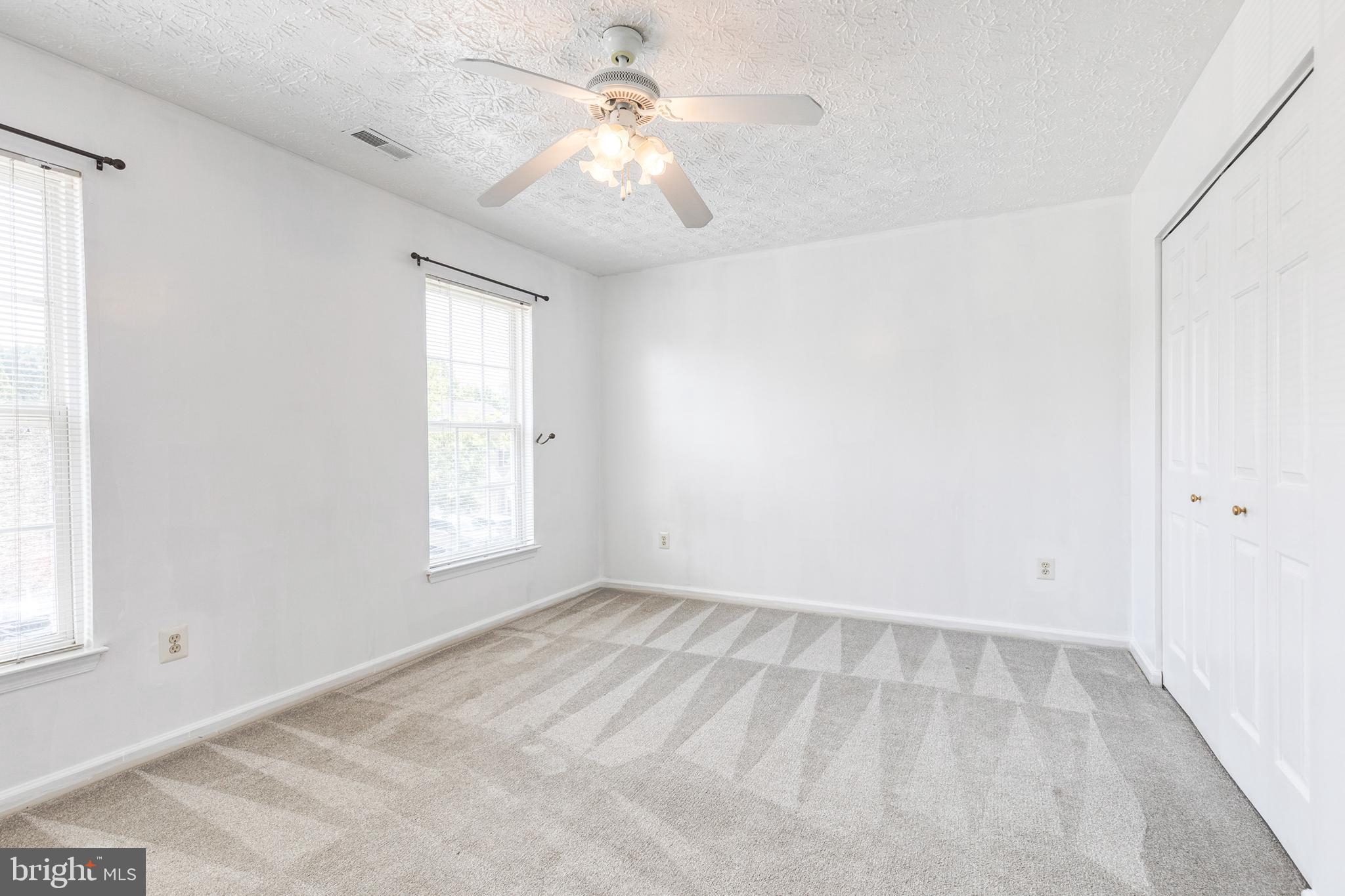 SEVEN OAKS - Residential Lease