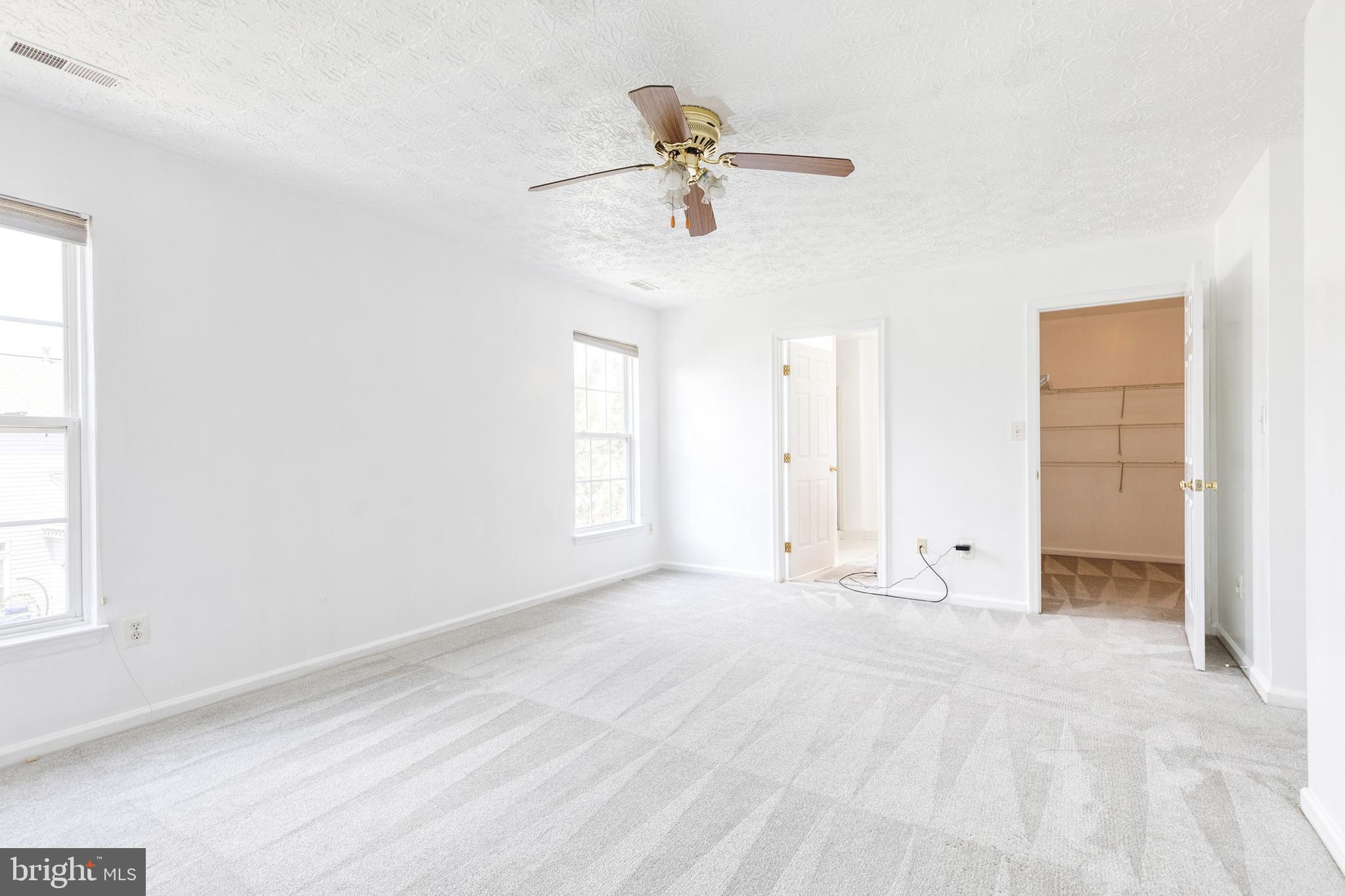 SEVEN OAKS - Residential Lease