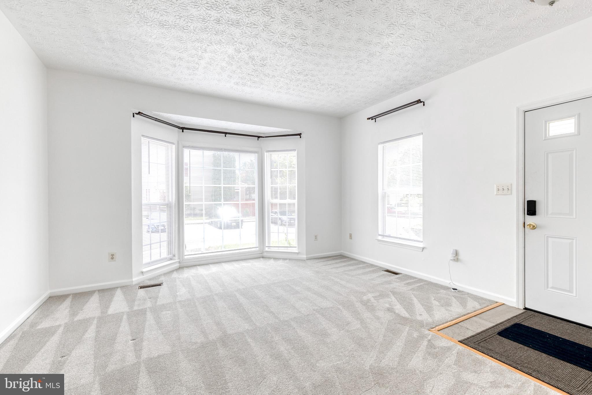 SEVEN OAKS - Residential Lease