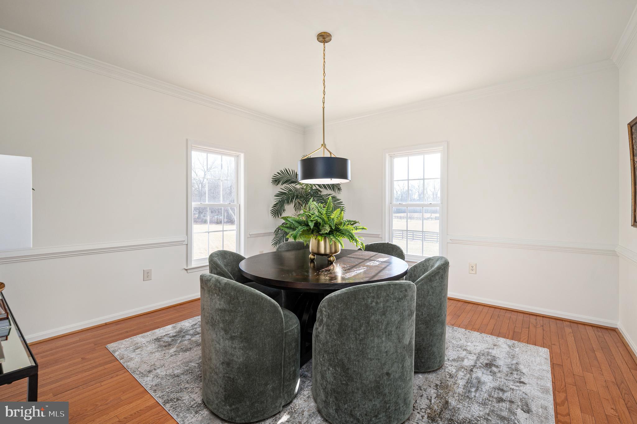 EQUESTRIAN ESTATES - Residential