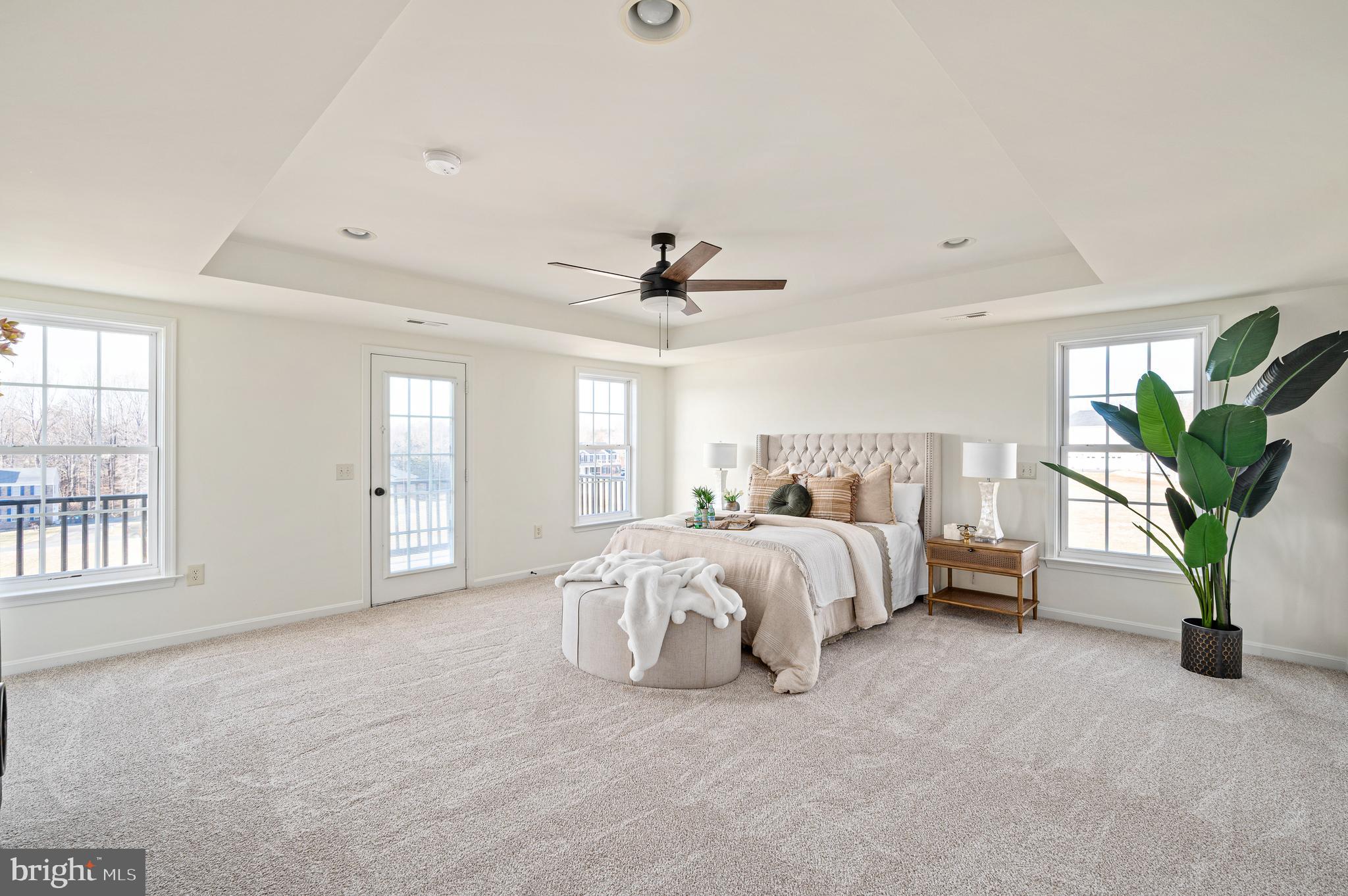 EQUESTRIAN ESTATES - Residential