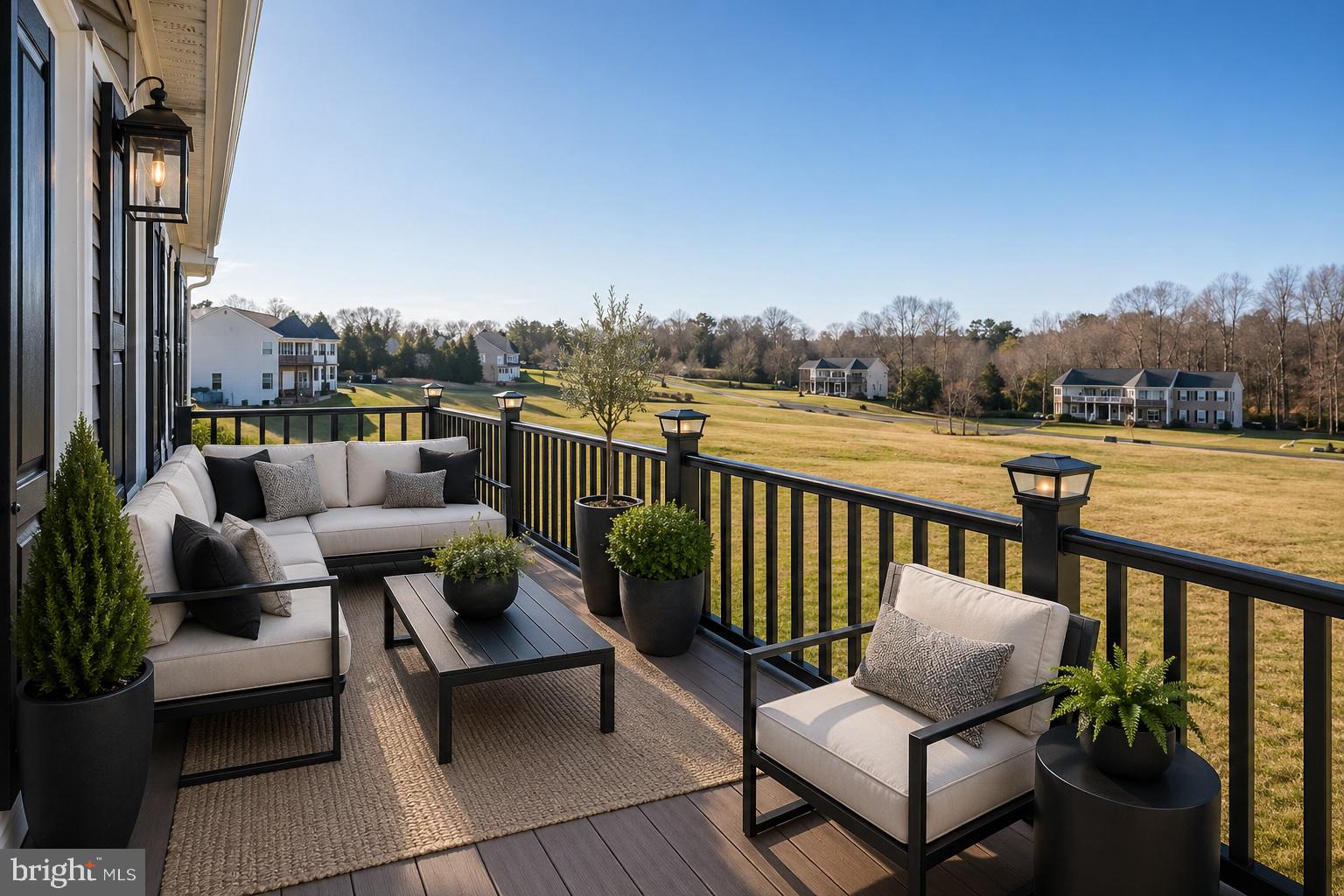 EQUESTRIAN ESTATES - Residential
