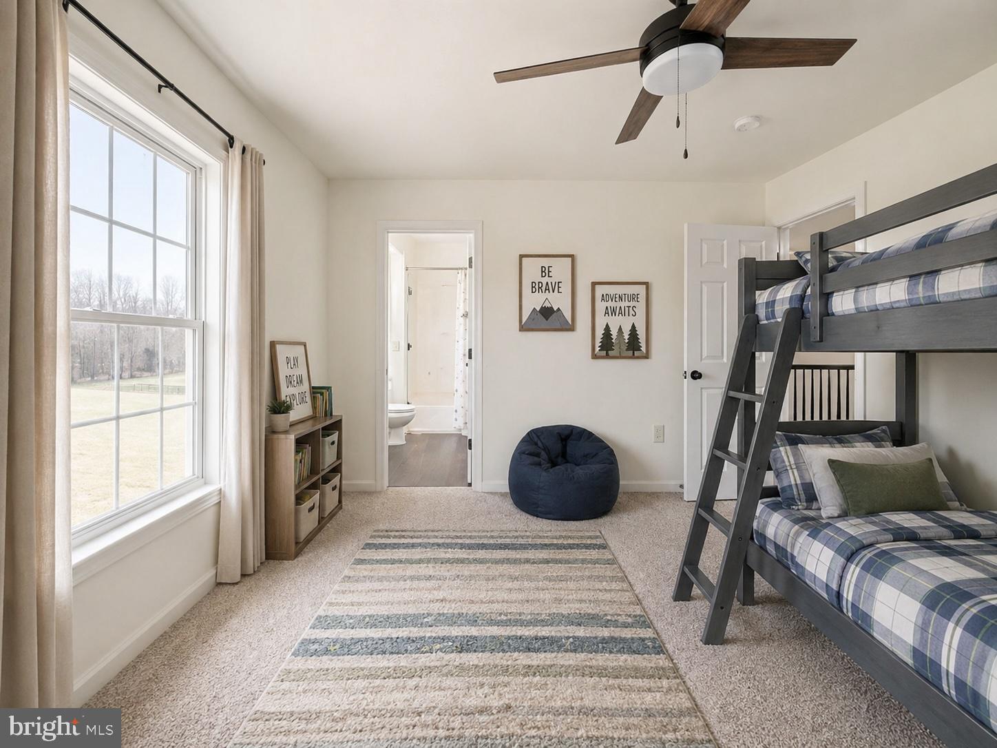 EQUESTRIAN ESTATES - Residential