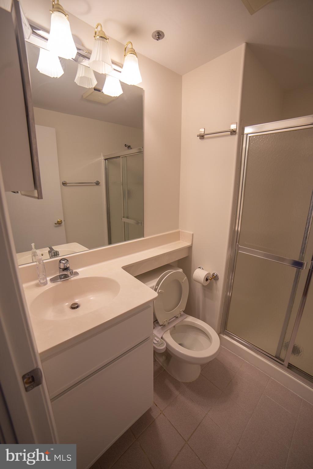 THE VICTORIA CODM - Residential