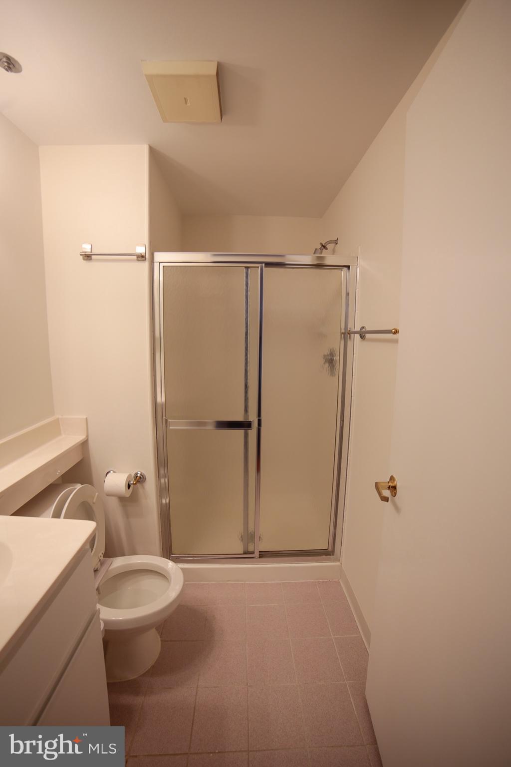 THE VICTORIA CODM - Residential