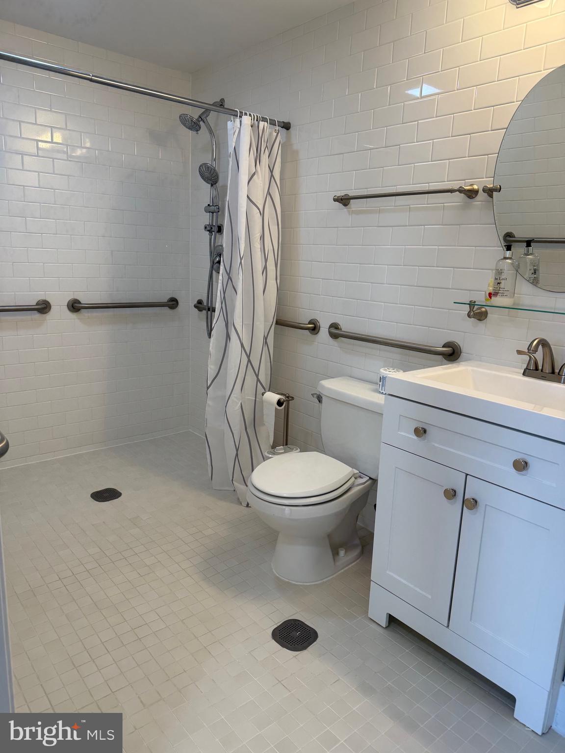 THE VICTORIA CODM - Residential