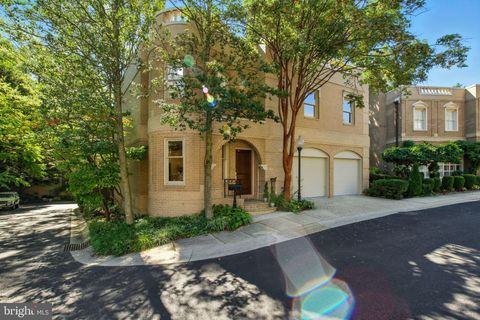 4730 FOXHALL CRESCENT NW WASHINGTON DC 20007