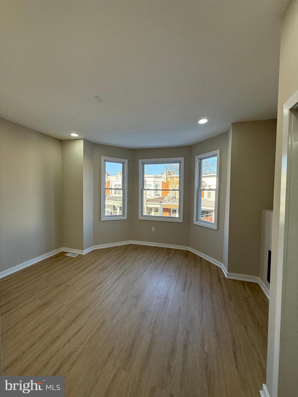 COBBS CREEK - Residential