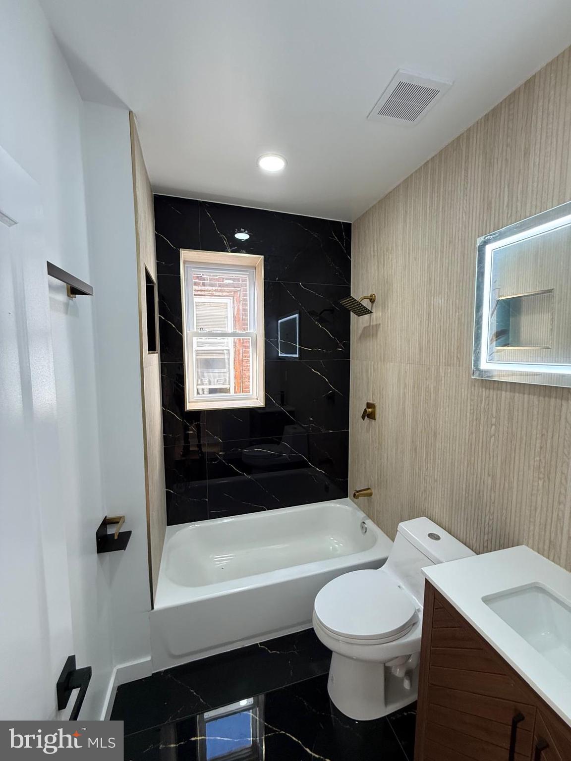 COBBS CREEK - Residential