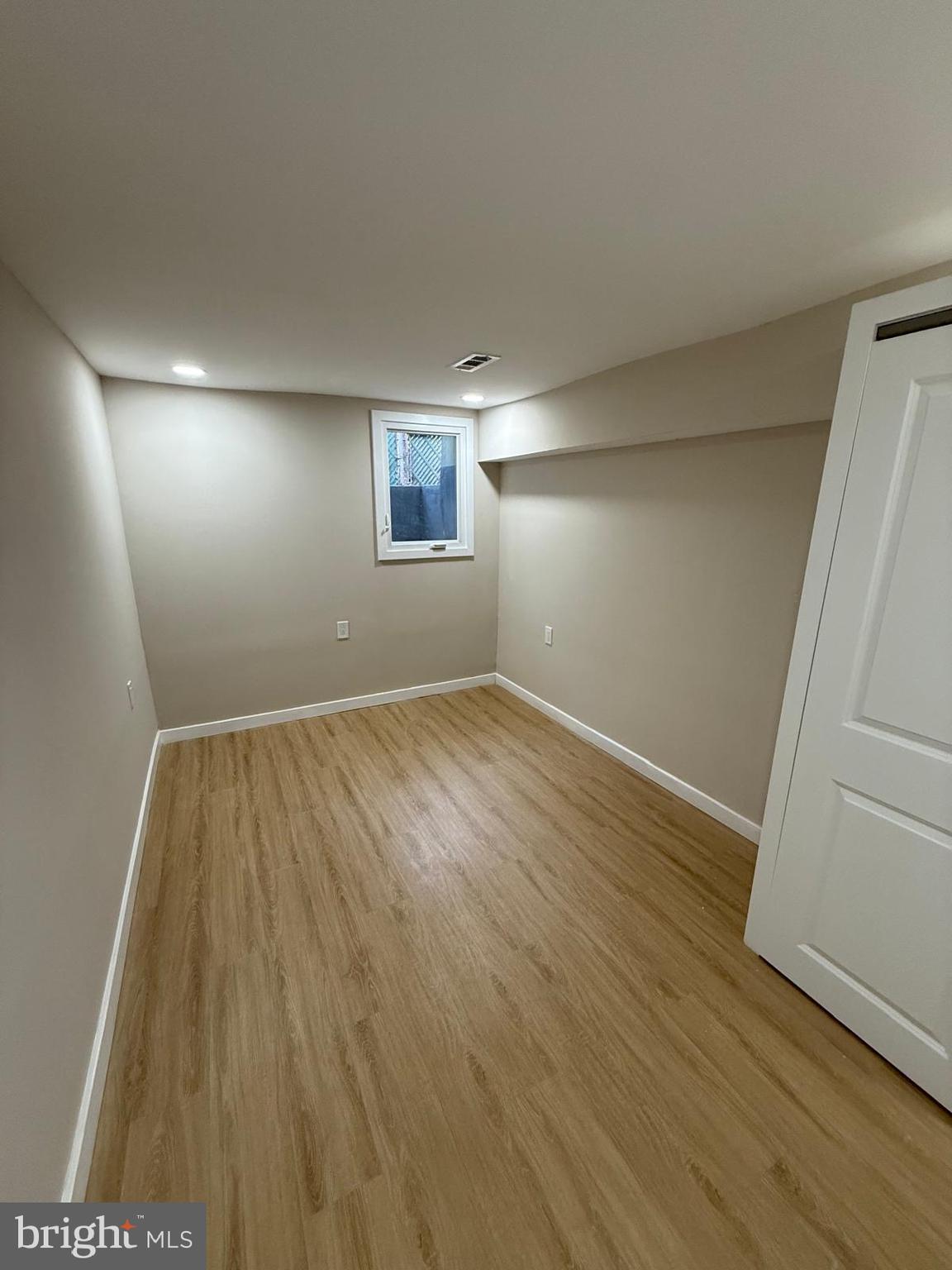 COBBS CREEK - Residential