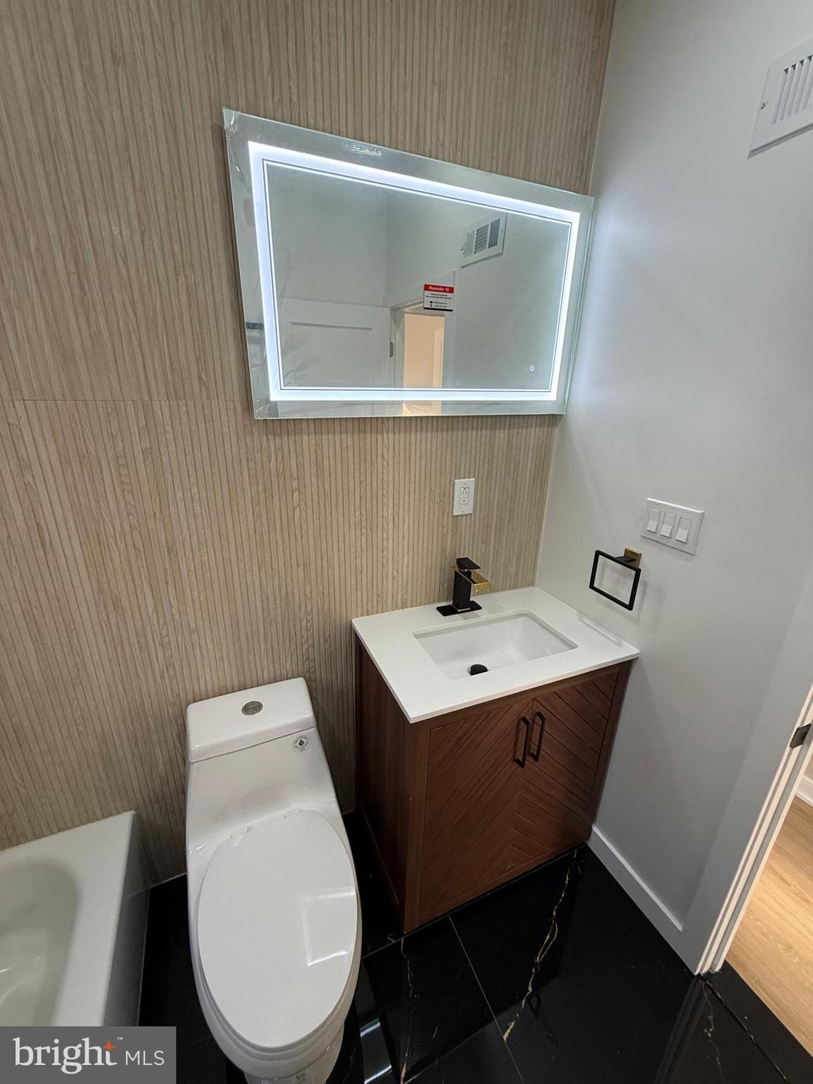 COBBS CREEK - Residential