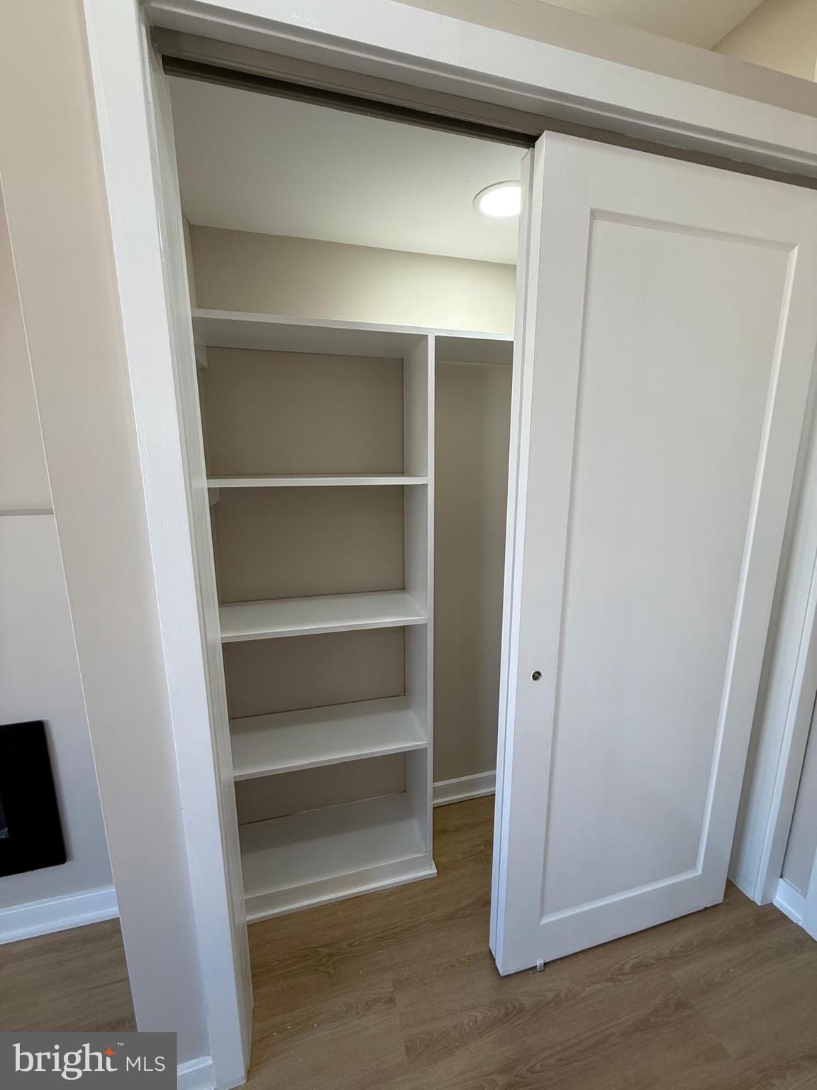 COBBS CREEK - Residential