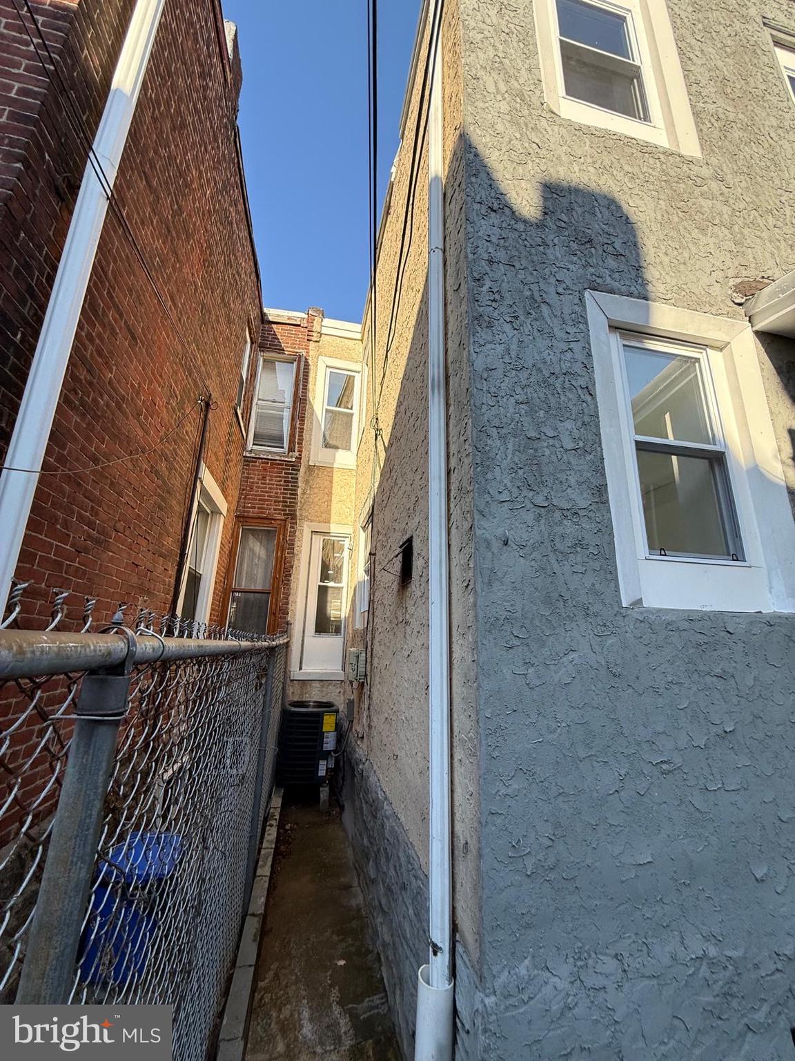 COBBS CREEK - Residential