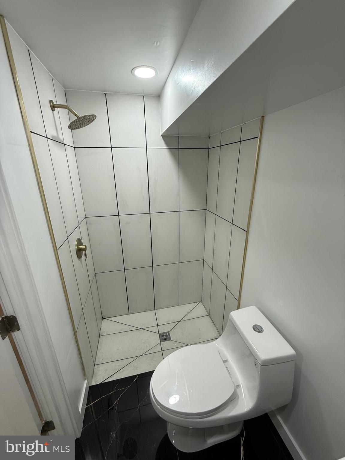 COBBS CREEK - Residential