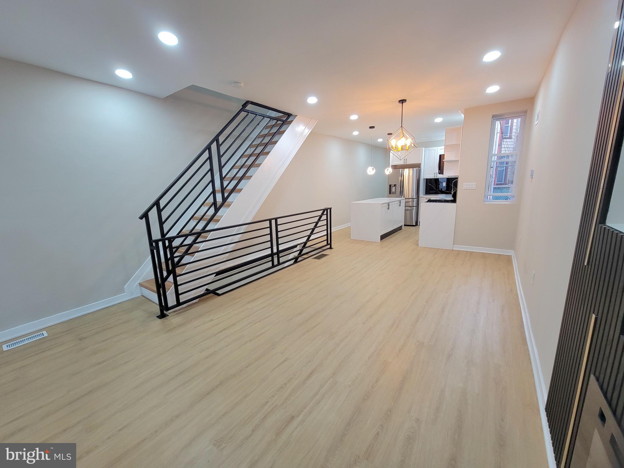 COBBS CREEK - Residential