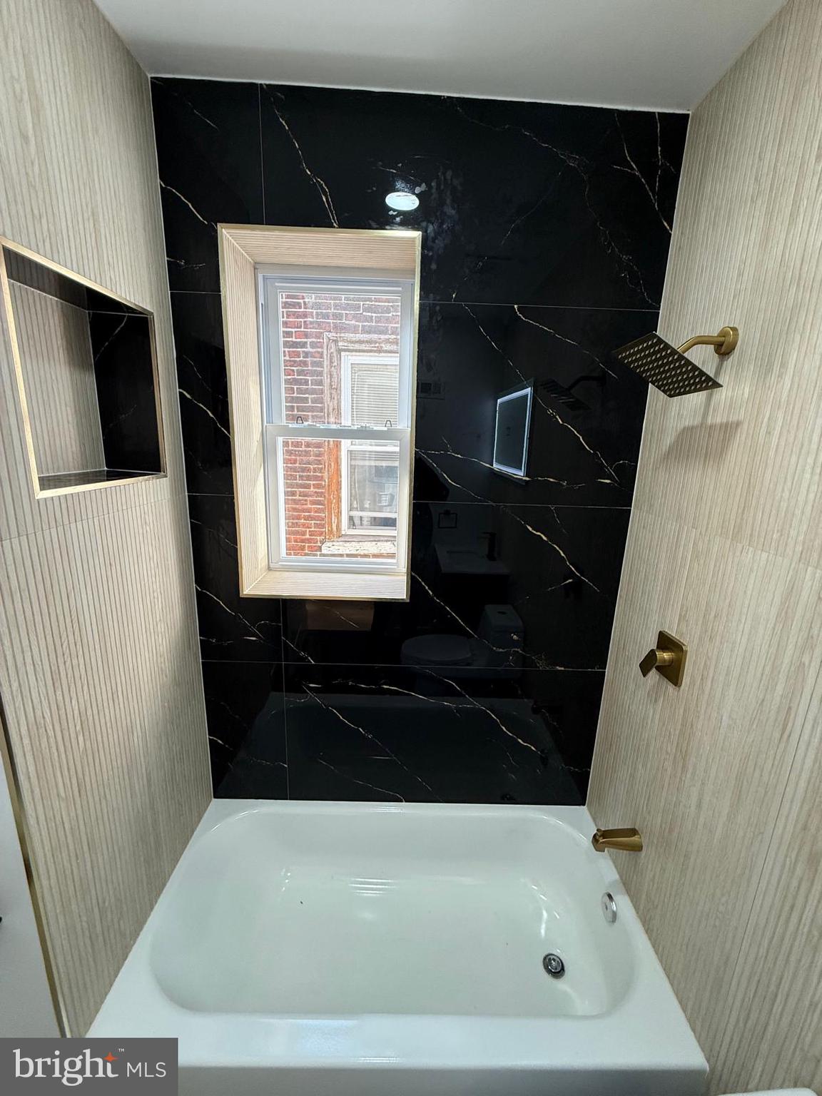 COBBS CREEK - Residential