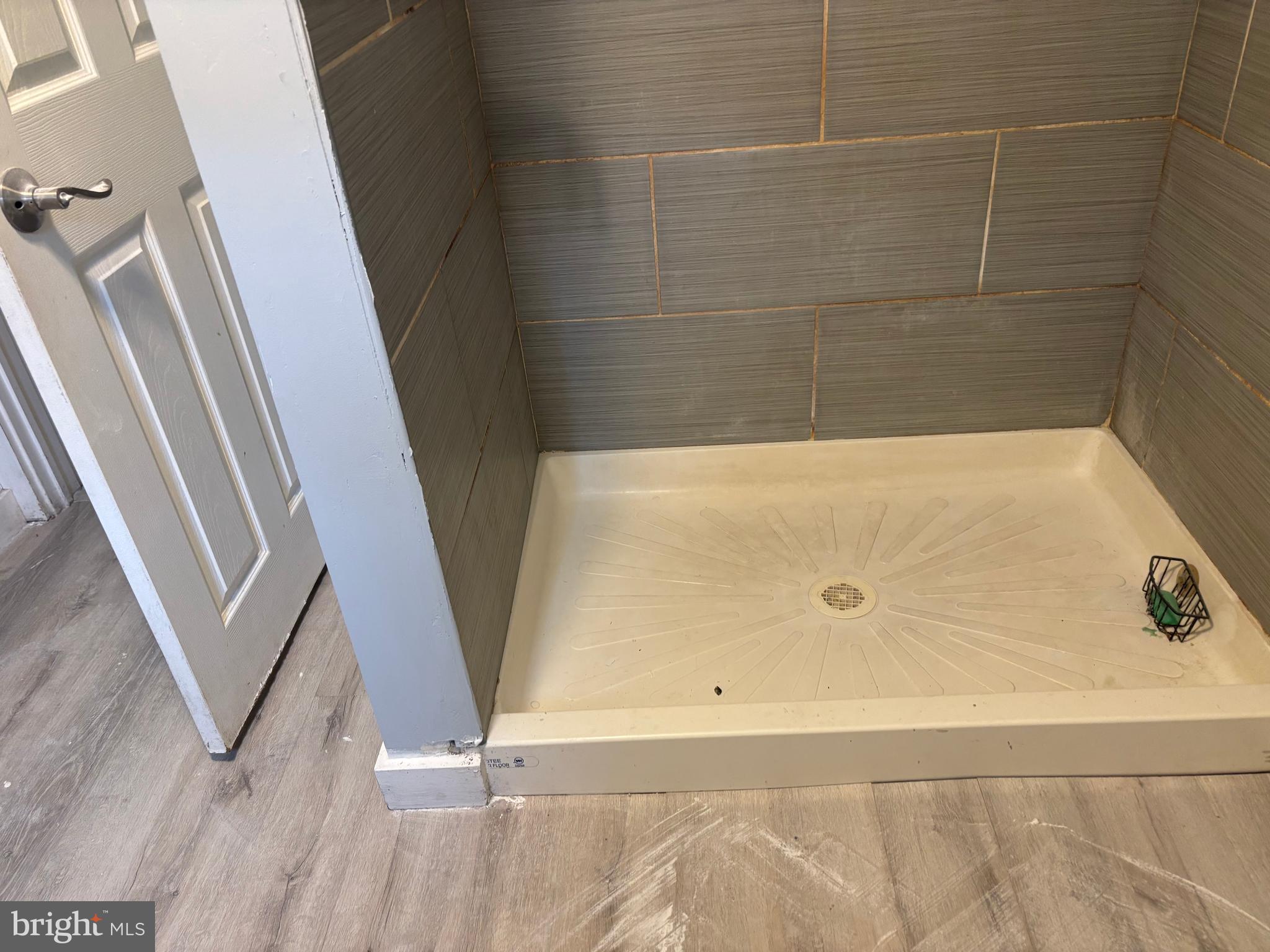 WEST OAK LANE - Residential