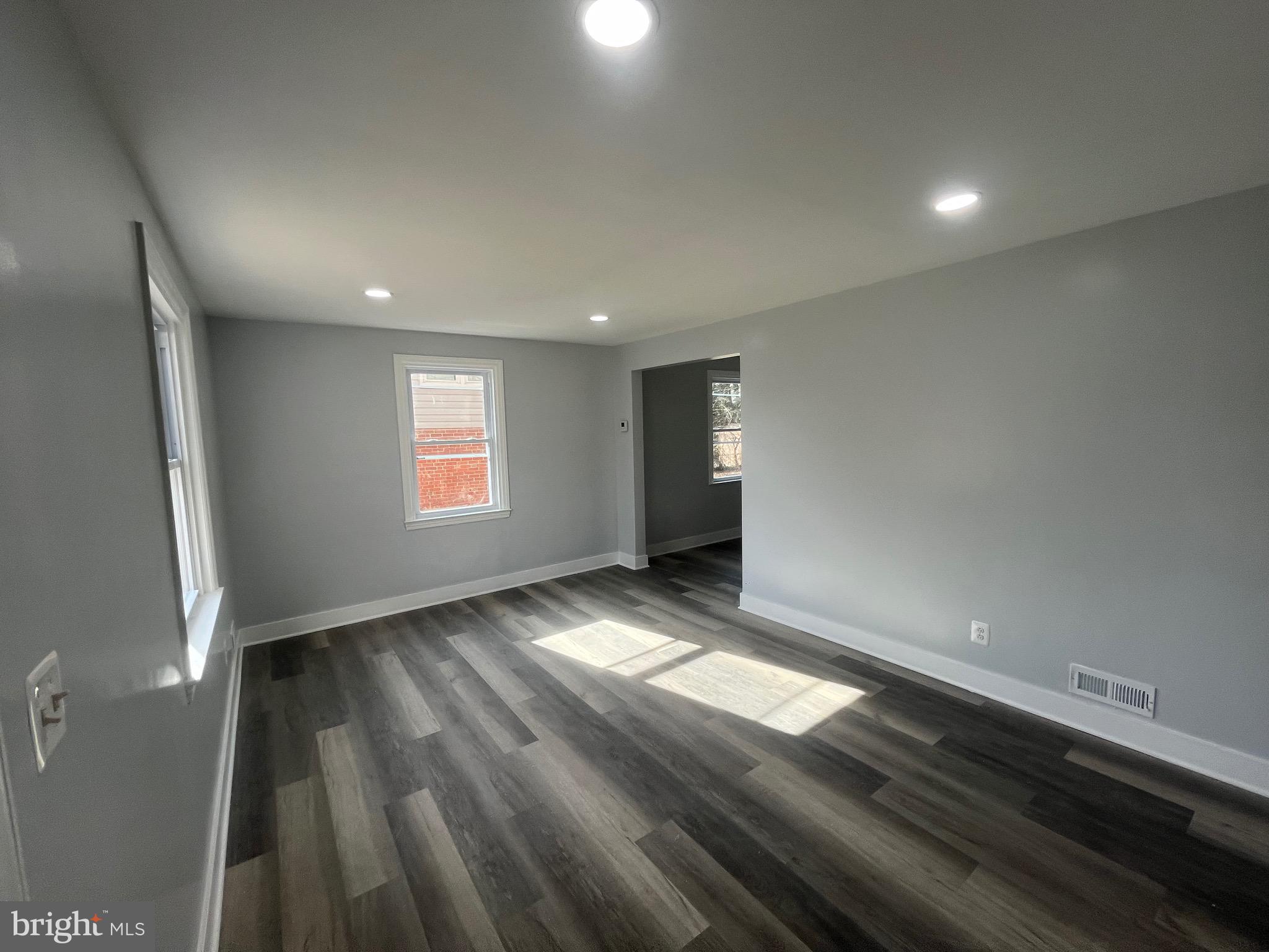 LOCHEARN - Residential